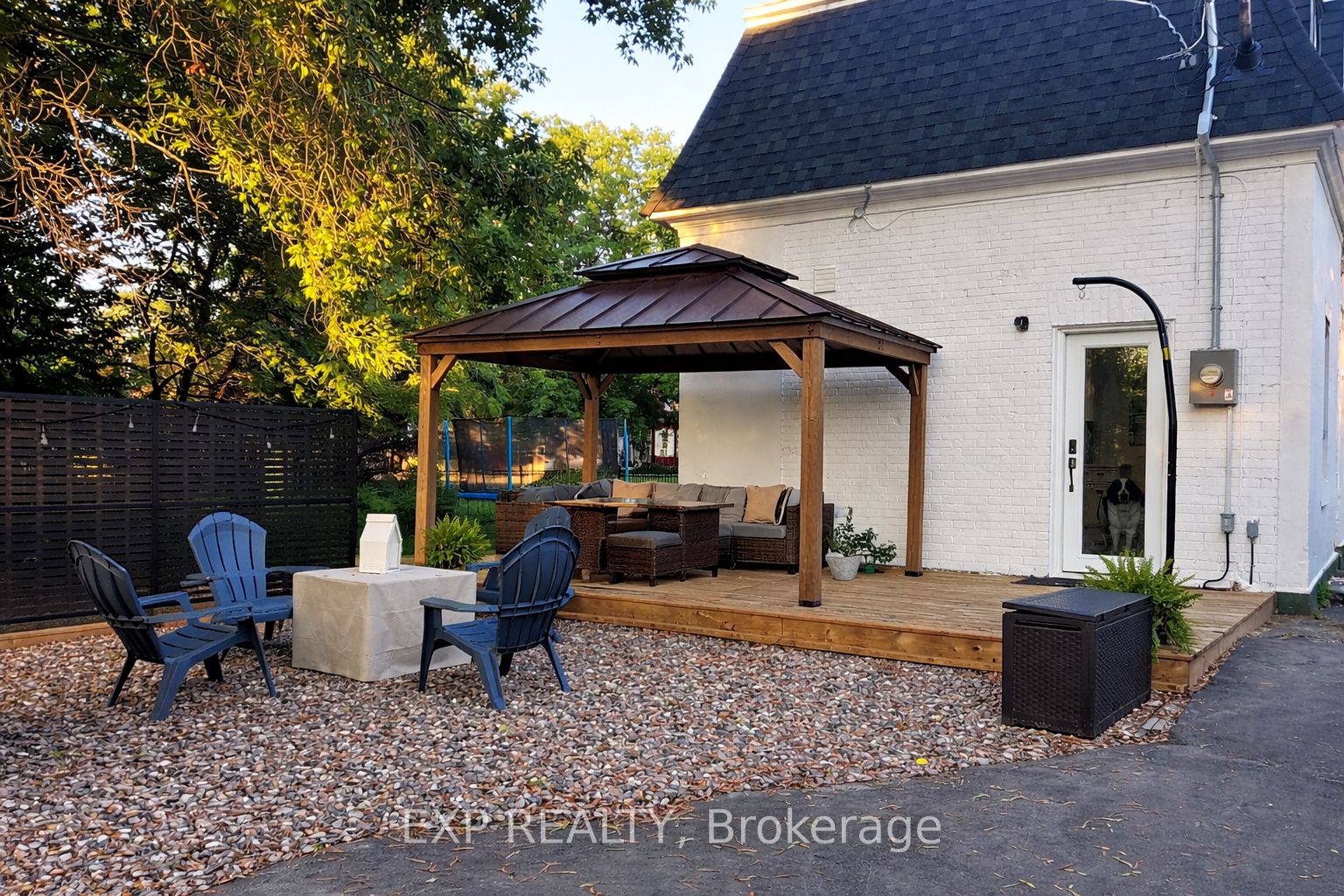 128 Renfrew Avenue E Property Photo 33