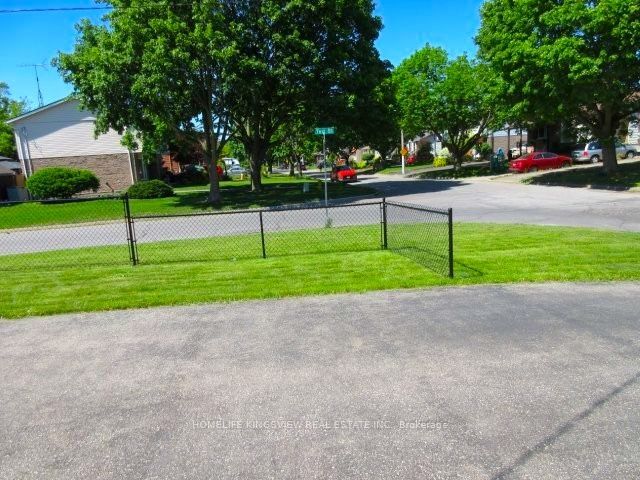 37 Allan Drive Property Photo 6