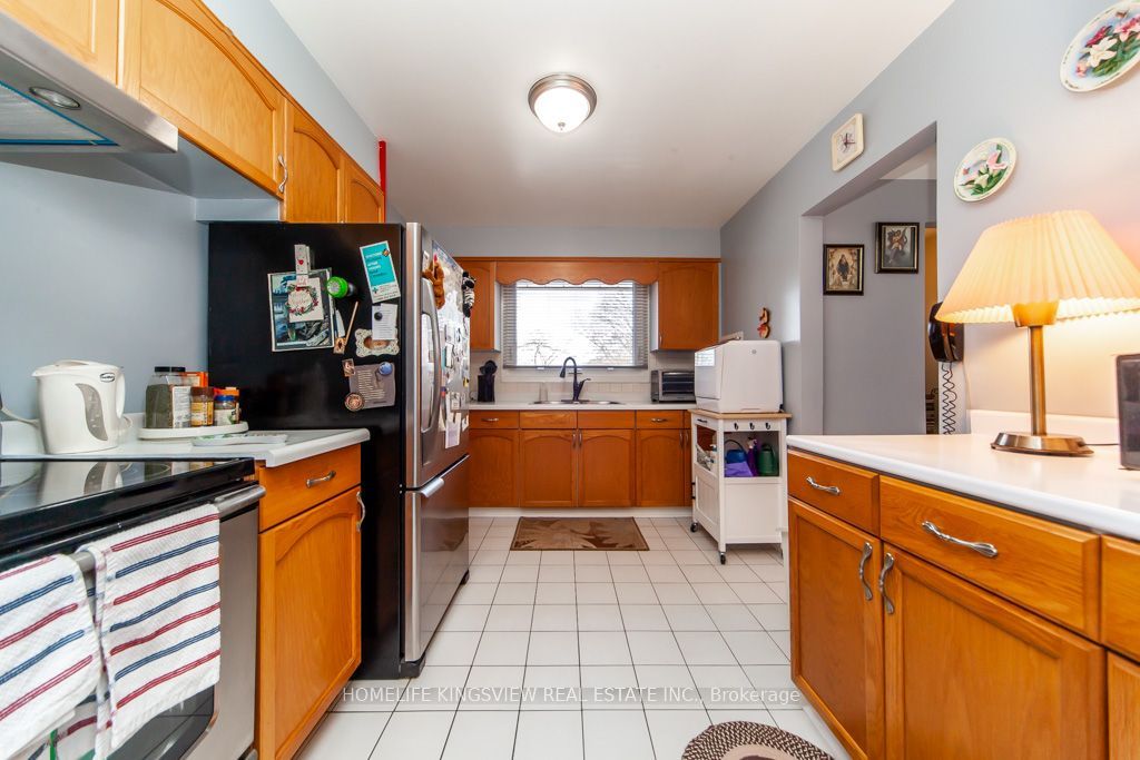 37 Allan Drive Property Photo 14