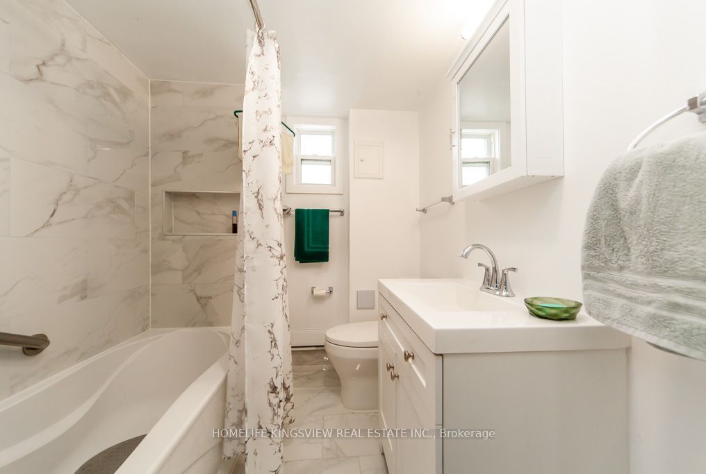 37 Allan Drive Property Photo 31