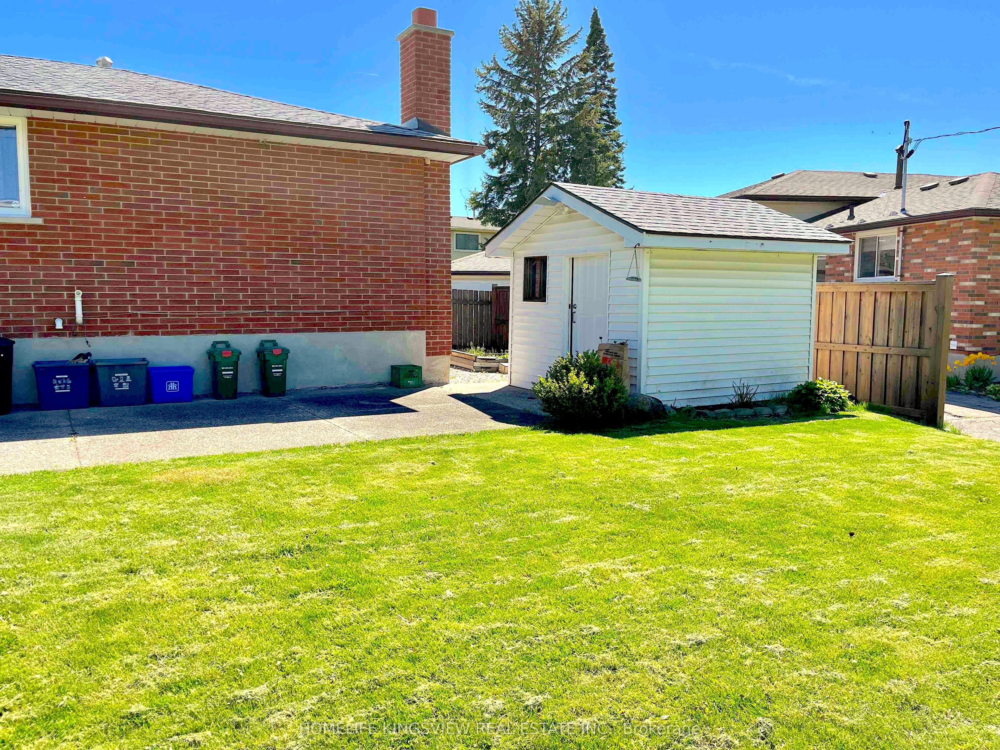 37 Allan Drive Property Photo 32
