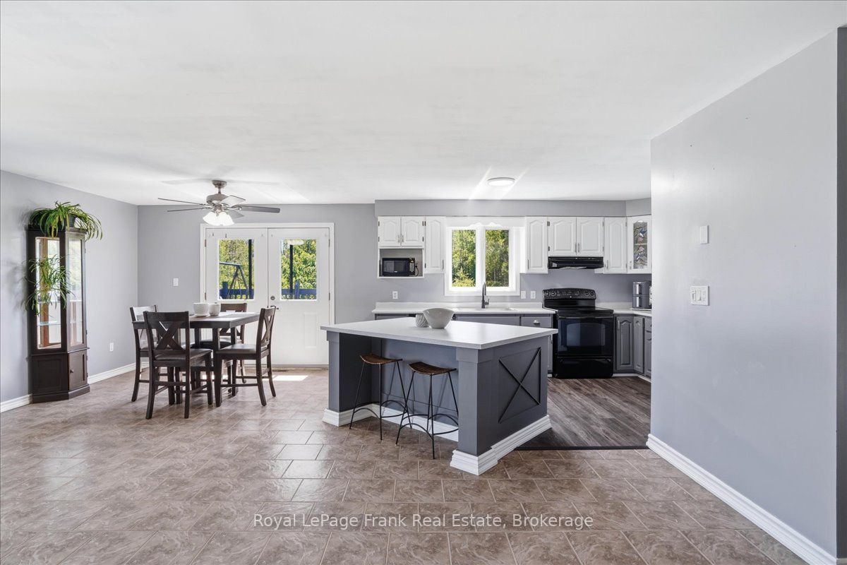 1400 Casey Road Property Photo 12