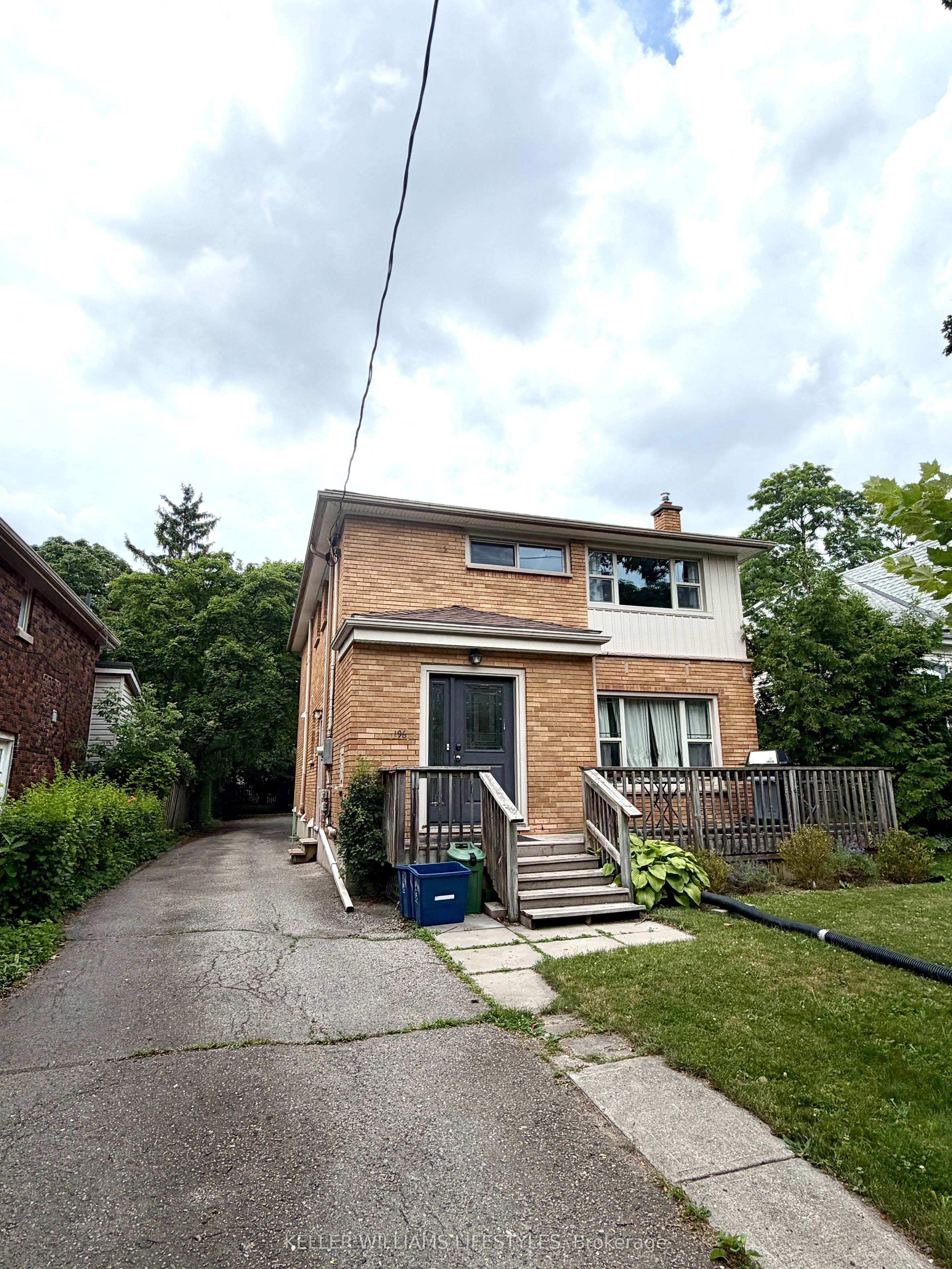 196 Emery Street E Property Photo 1