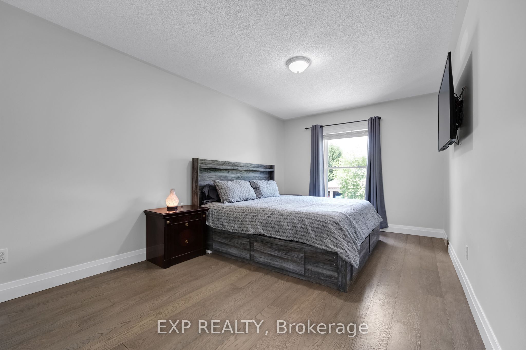 14 Russell Hill Road Property Photo 19