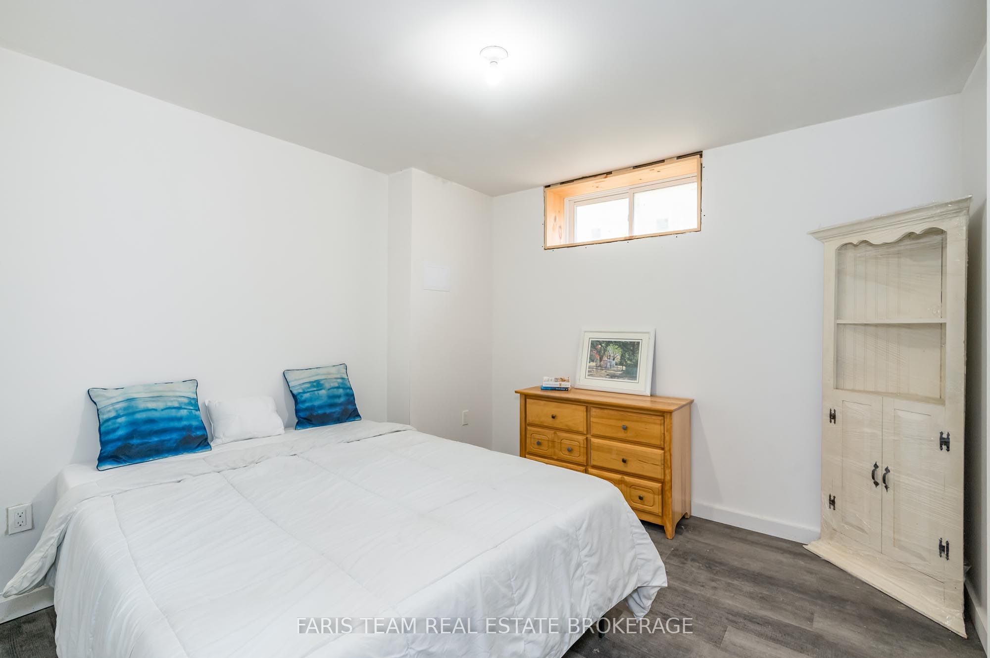 1036 Beverley Lane Property Photo 25