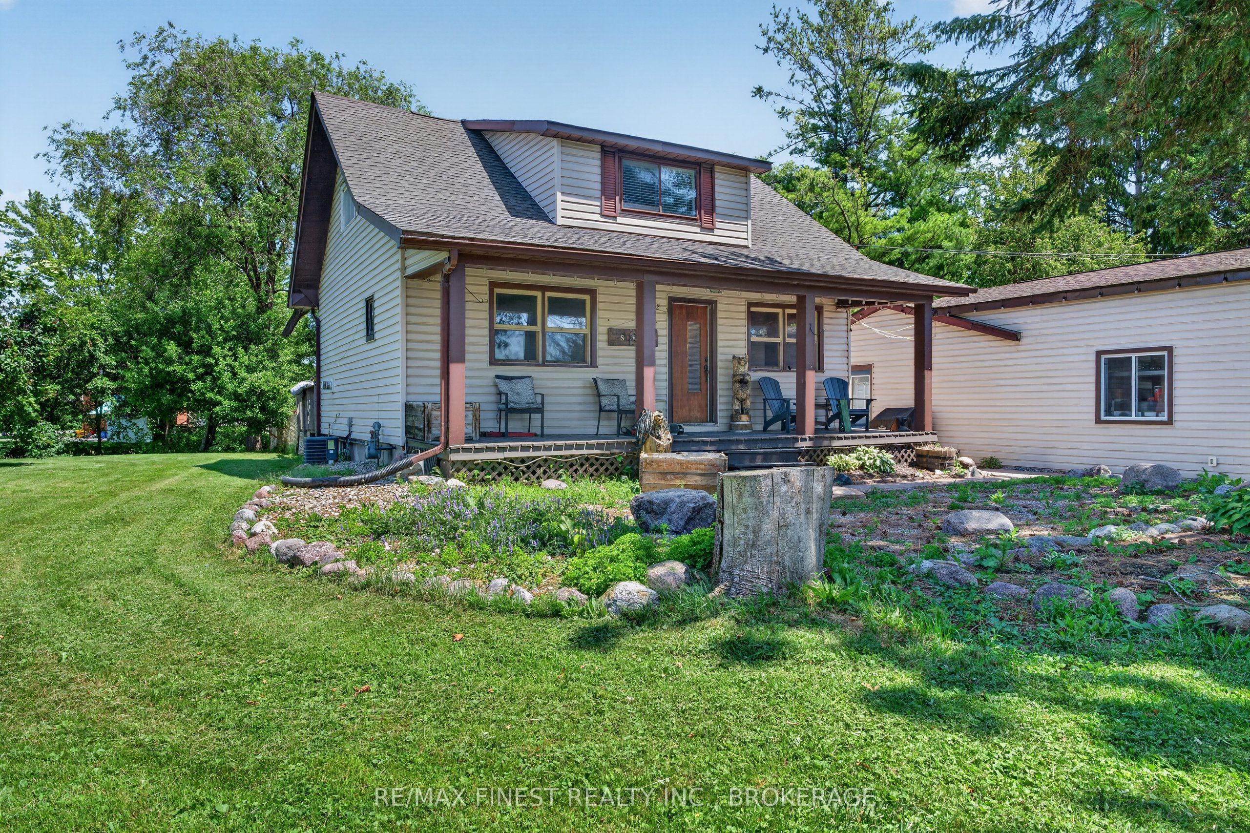 2270 Mcivor Road Property Photo 1