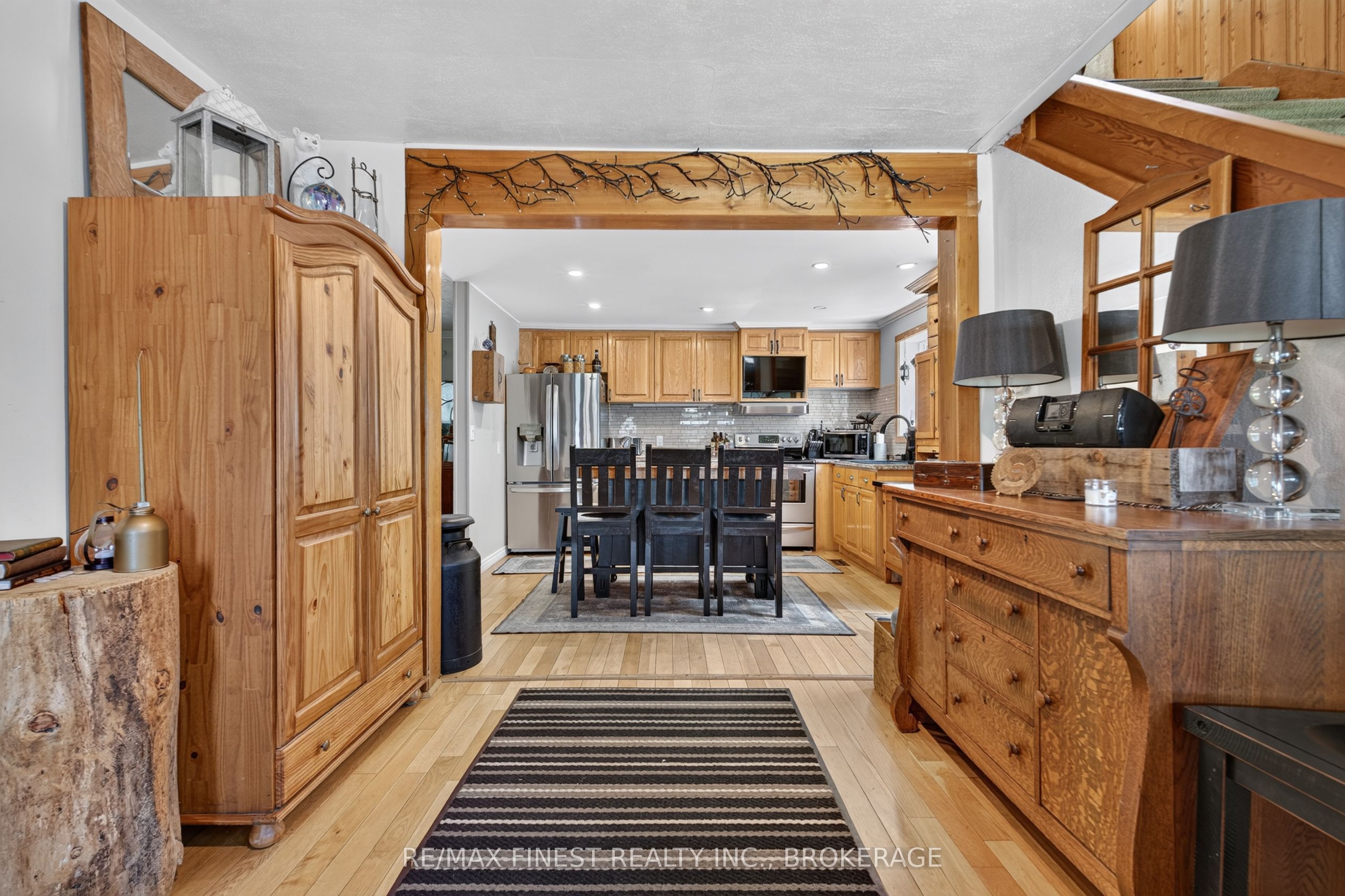 2270 Mcivor Road Property Photo 10
