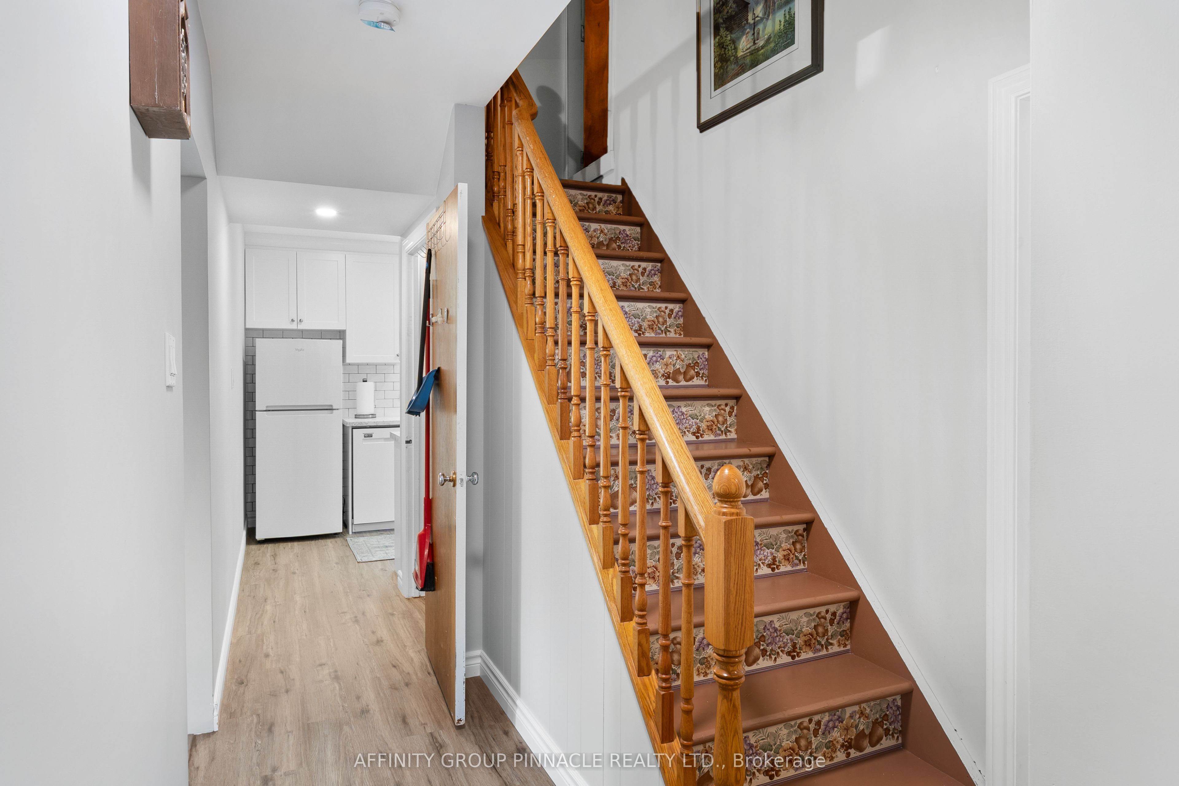 17 Richard Avenue Property Photo 27