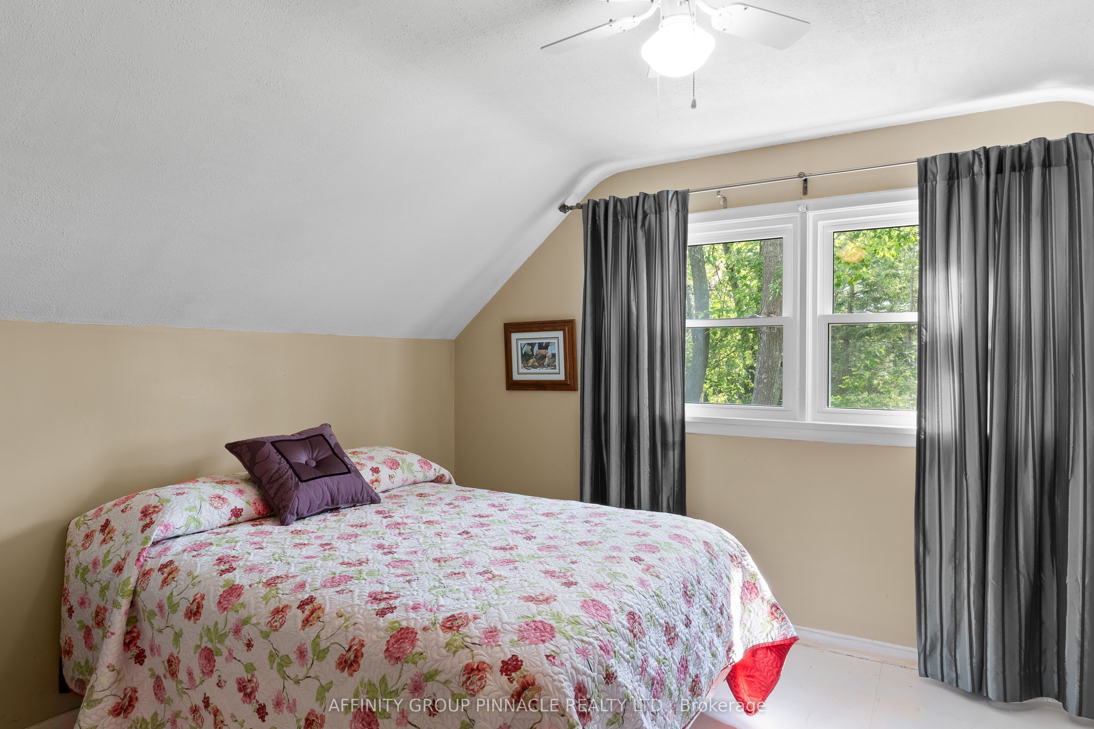 17 Richard Avenue Property Photo 29