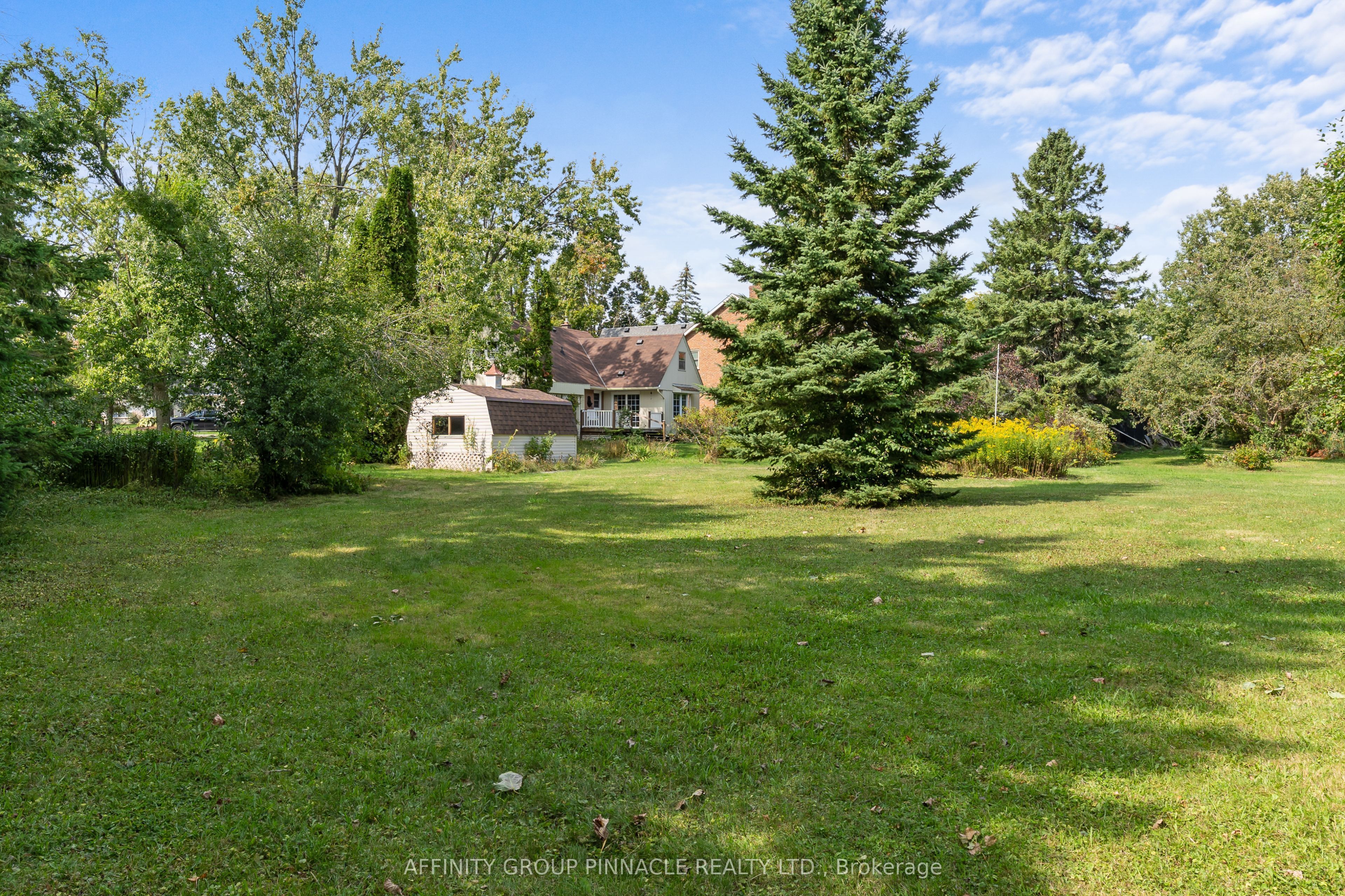17 Richard Avenue Property Photo 34