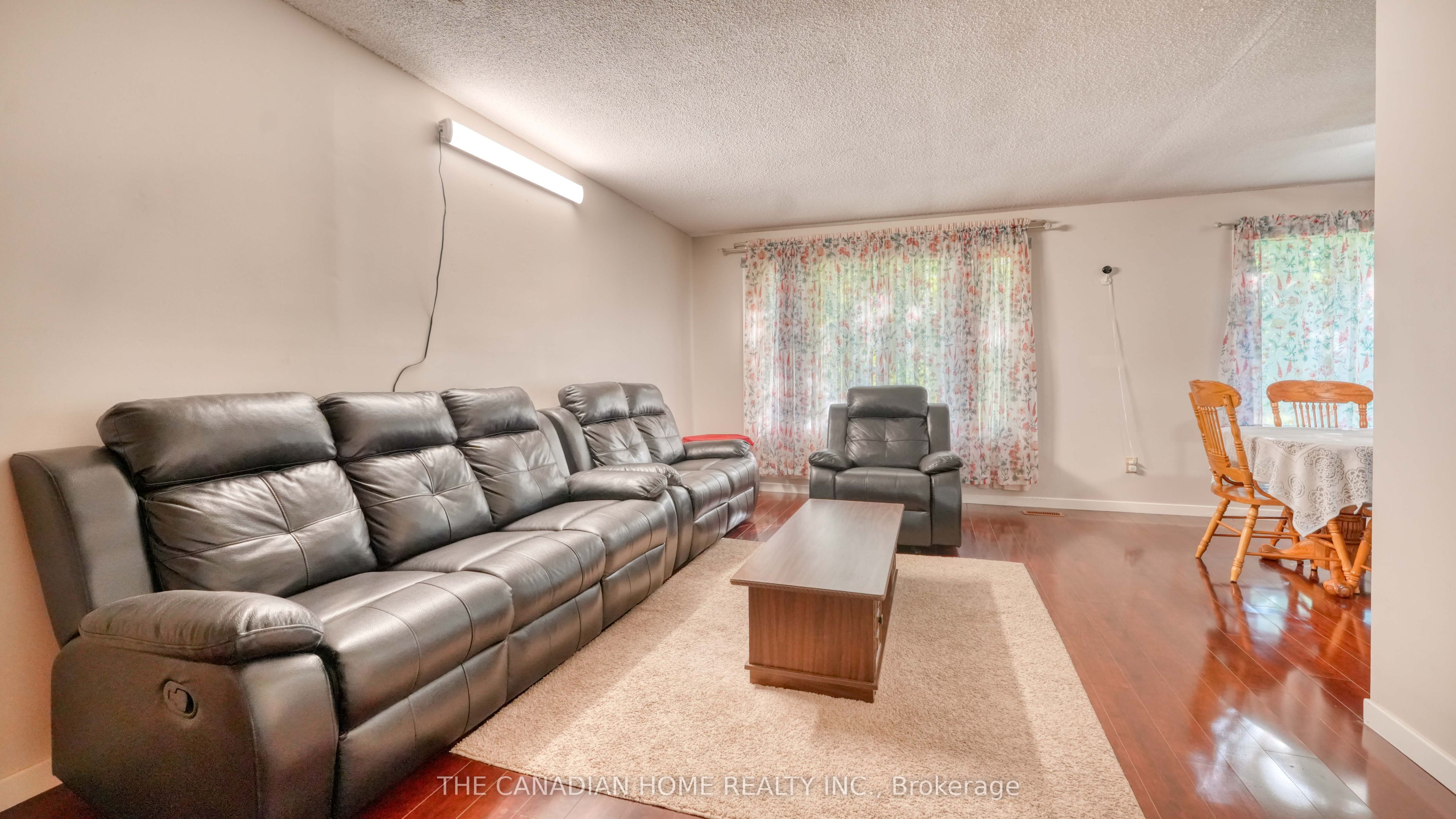 134 Jeffrey Drive Property Photo 10