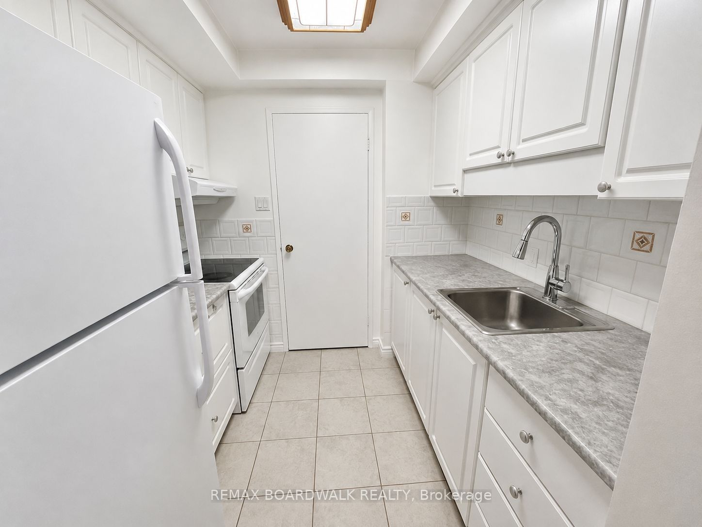 555 Brittany Drive 407 Property Photo 8