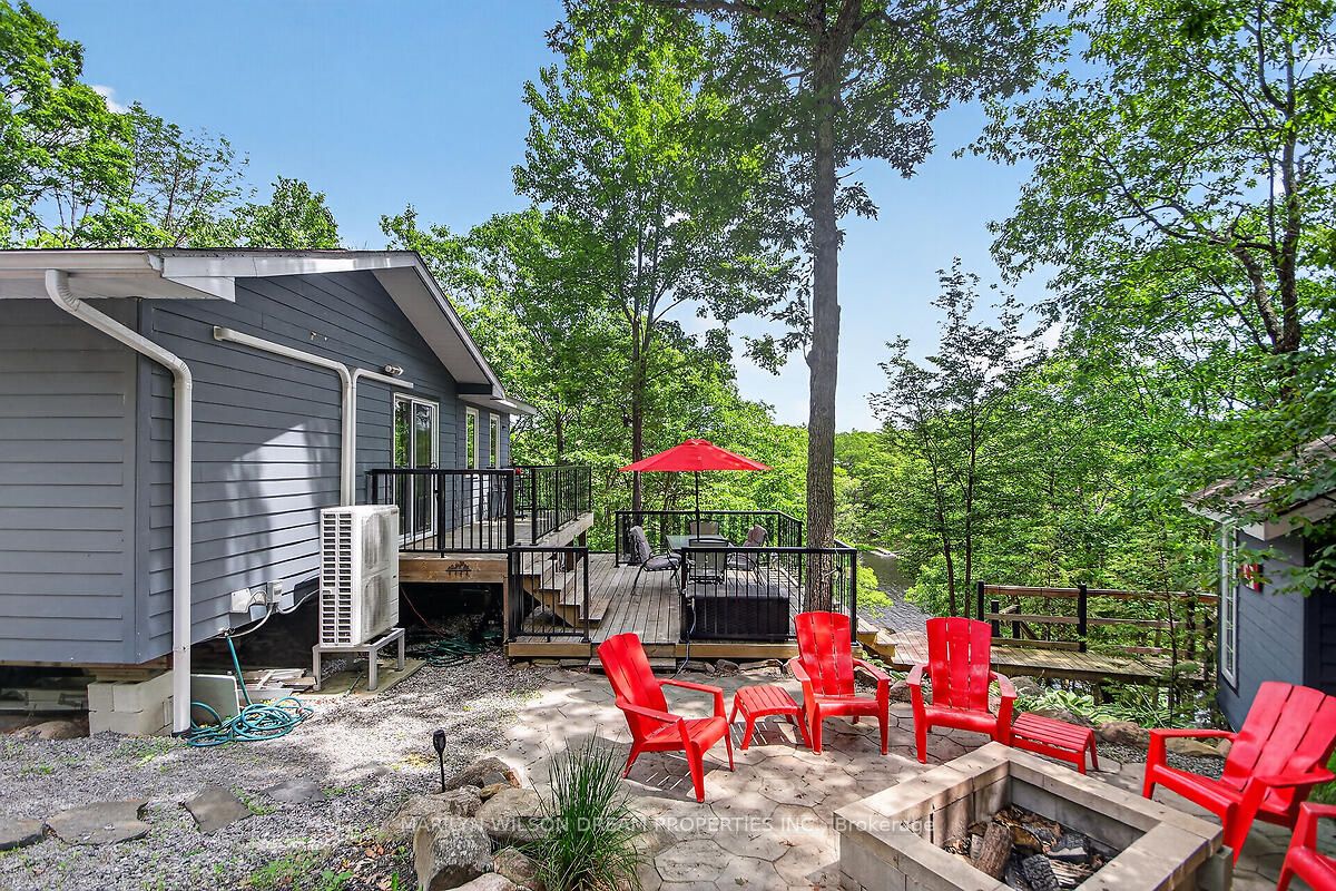 1049 Crotch Lake Trail Property Photo 2