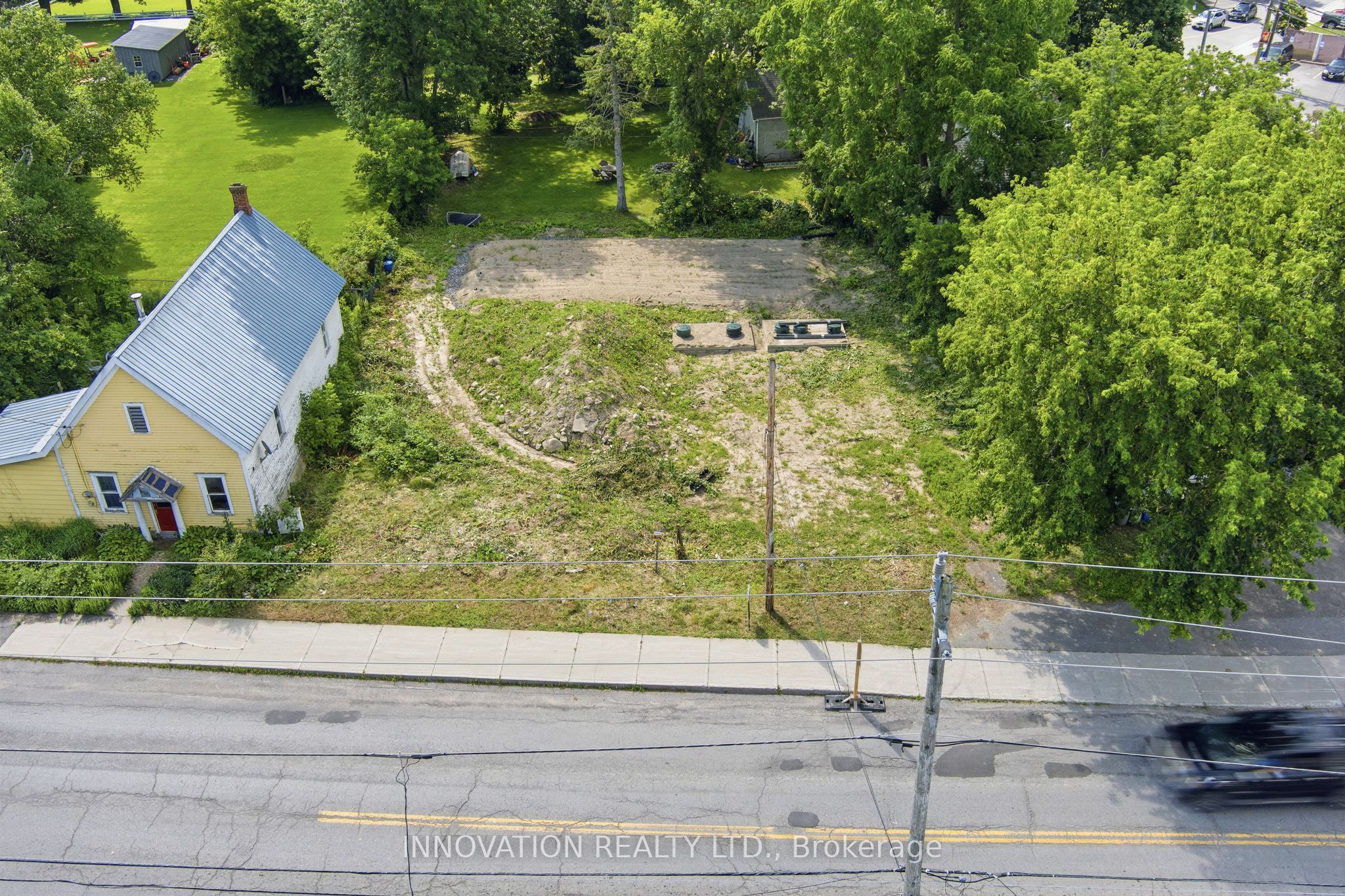 2322 Roger Stevens Drive Property Photo 1