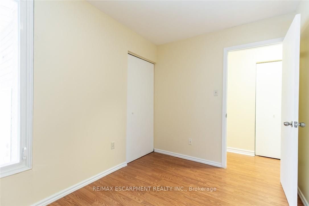 16 Garrow Drive Property Photo 11