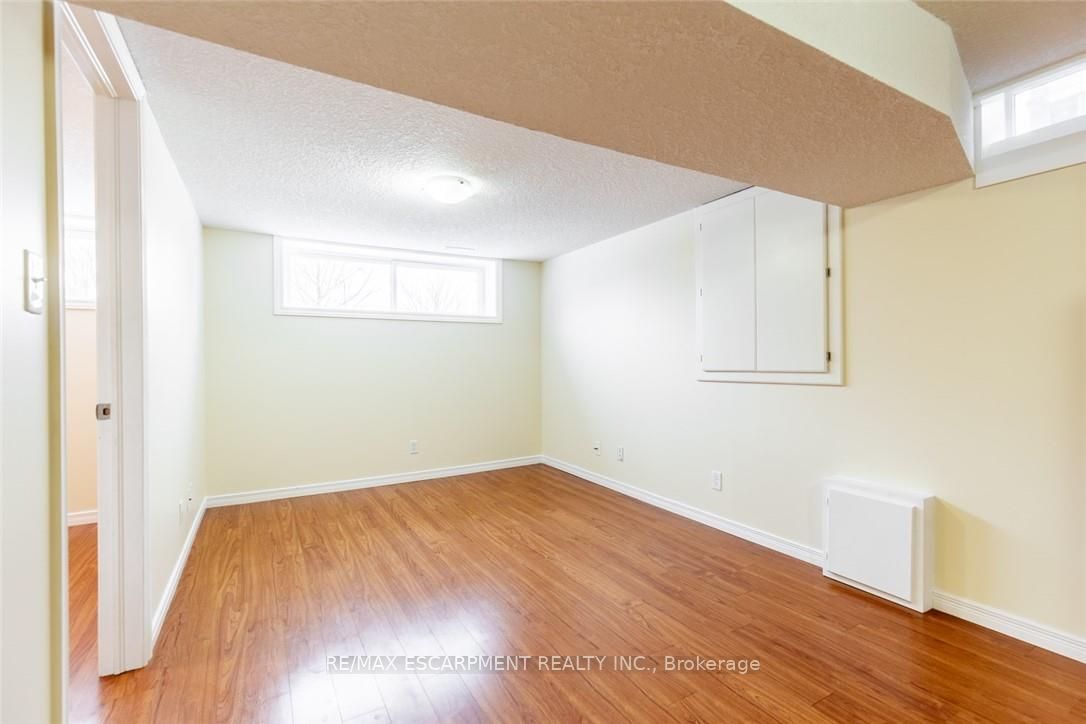 16 Garrow Drive Property Photo 17