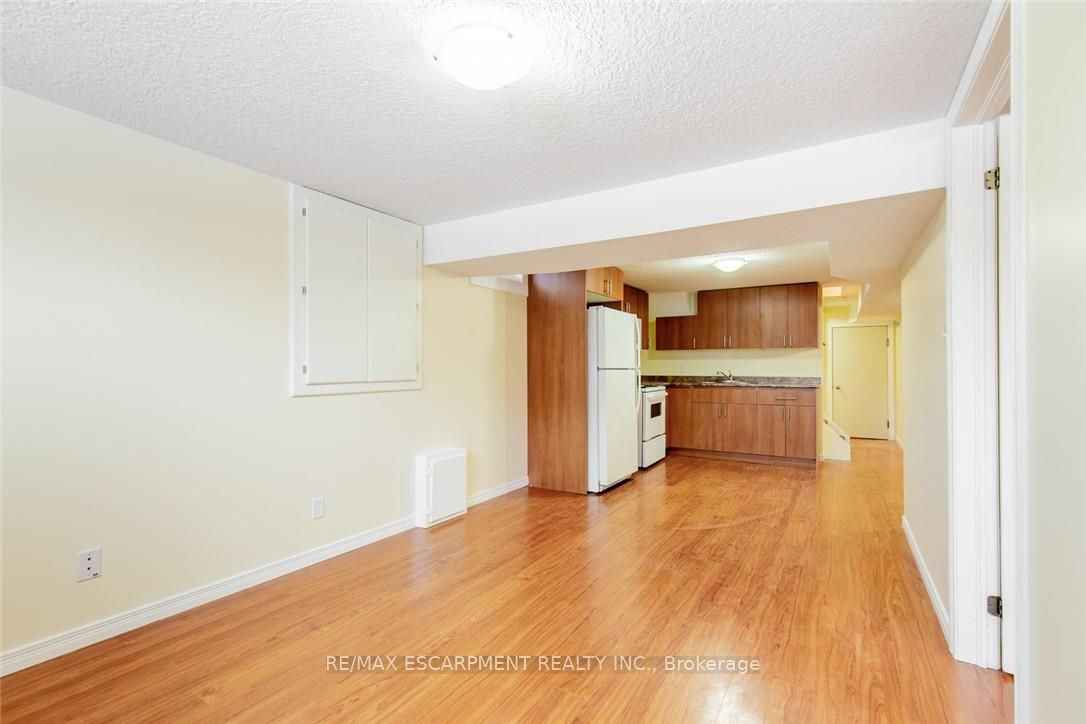 16 Garrow Drive Property Photo 20