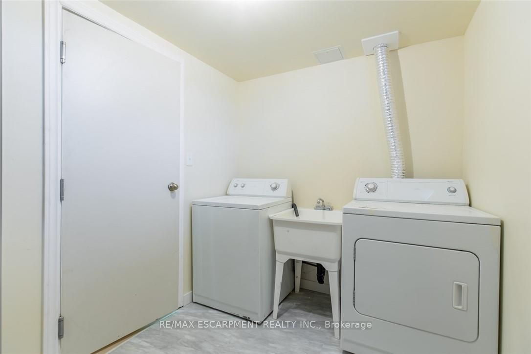 16 Garrow Drive Property Photo 24