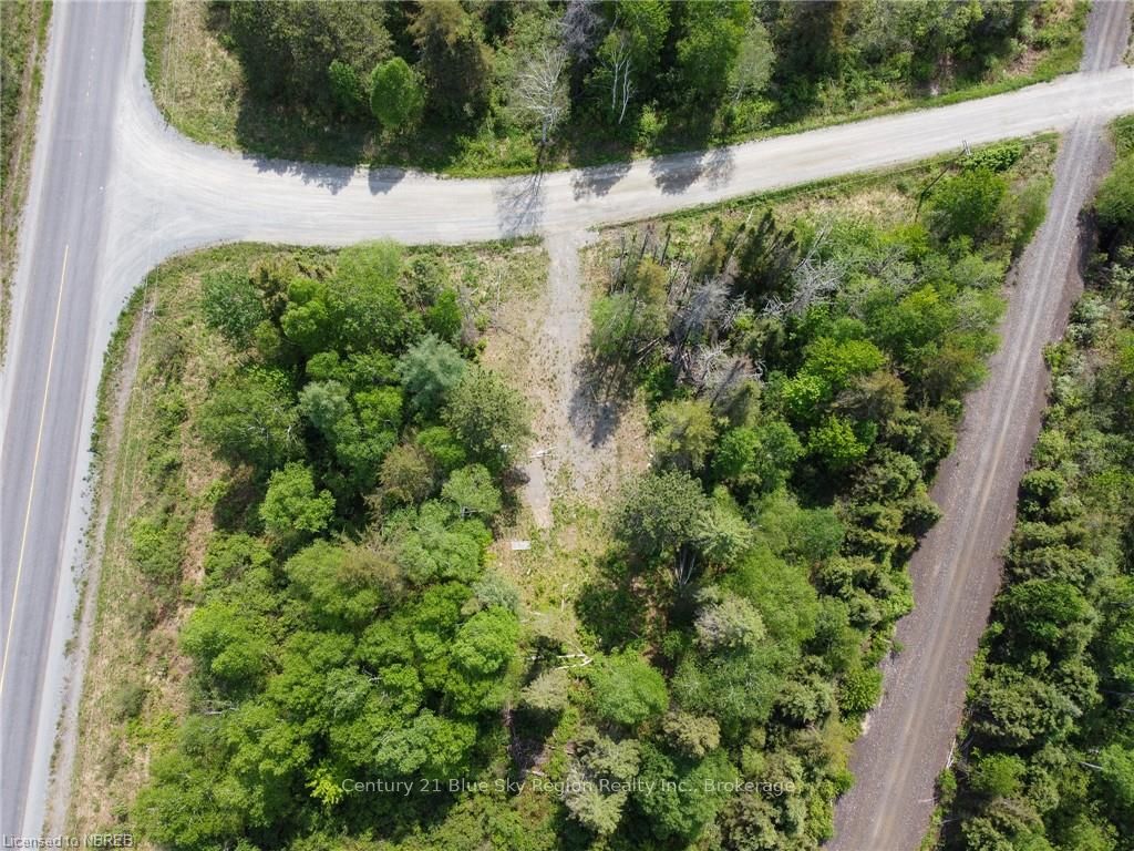 5 Bourbonnais Road Property Photo 10