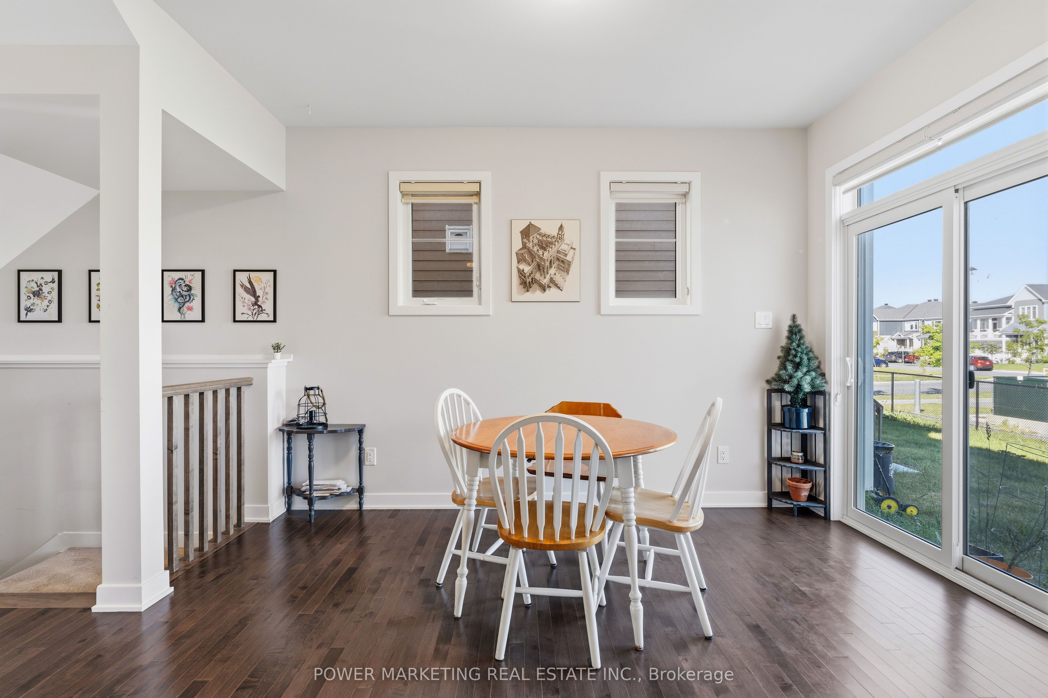 129 Hackamore Crescent Property Photo 8