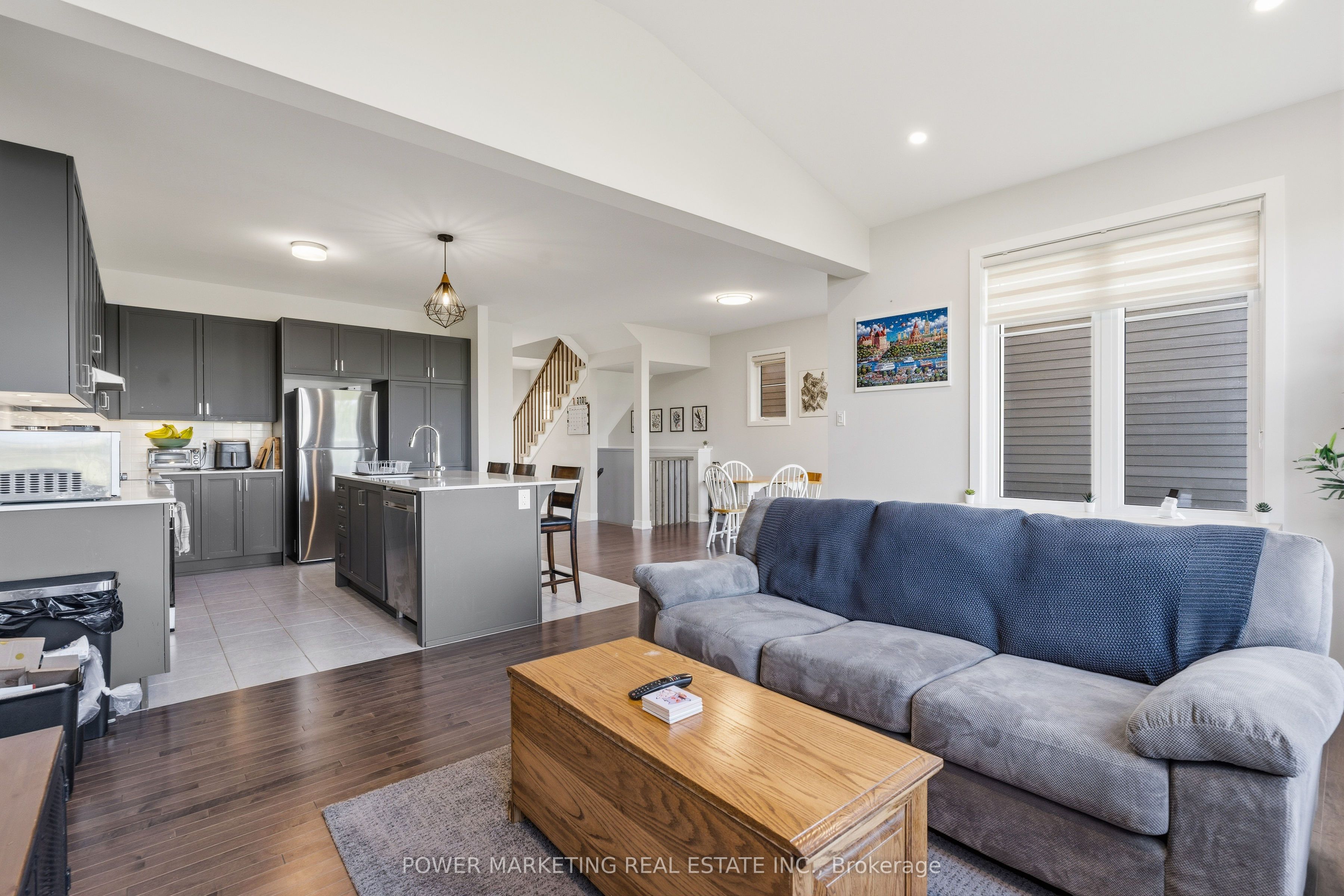 129 Hackamore Crescent Property Photo 13