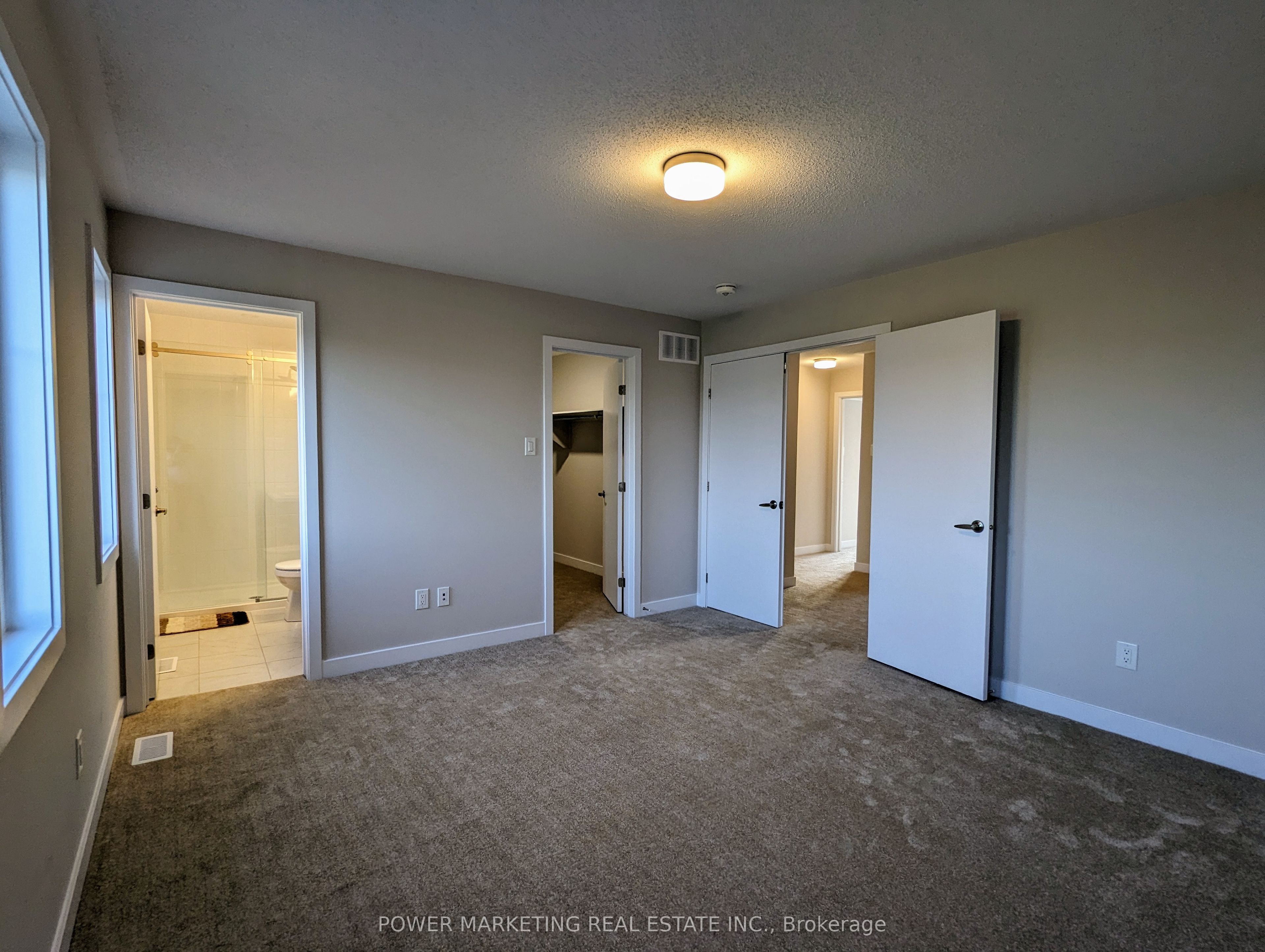 129 Hackamore Crescent Property Photo 19