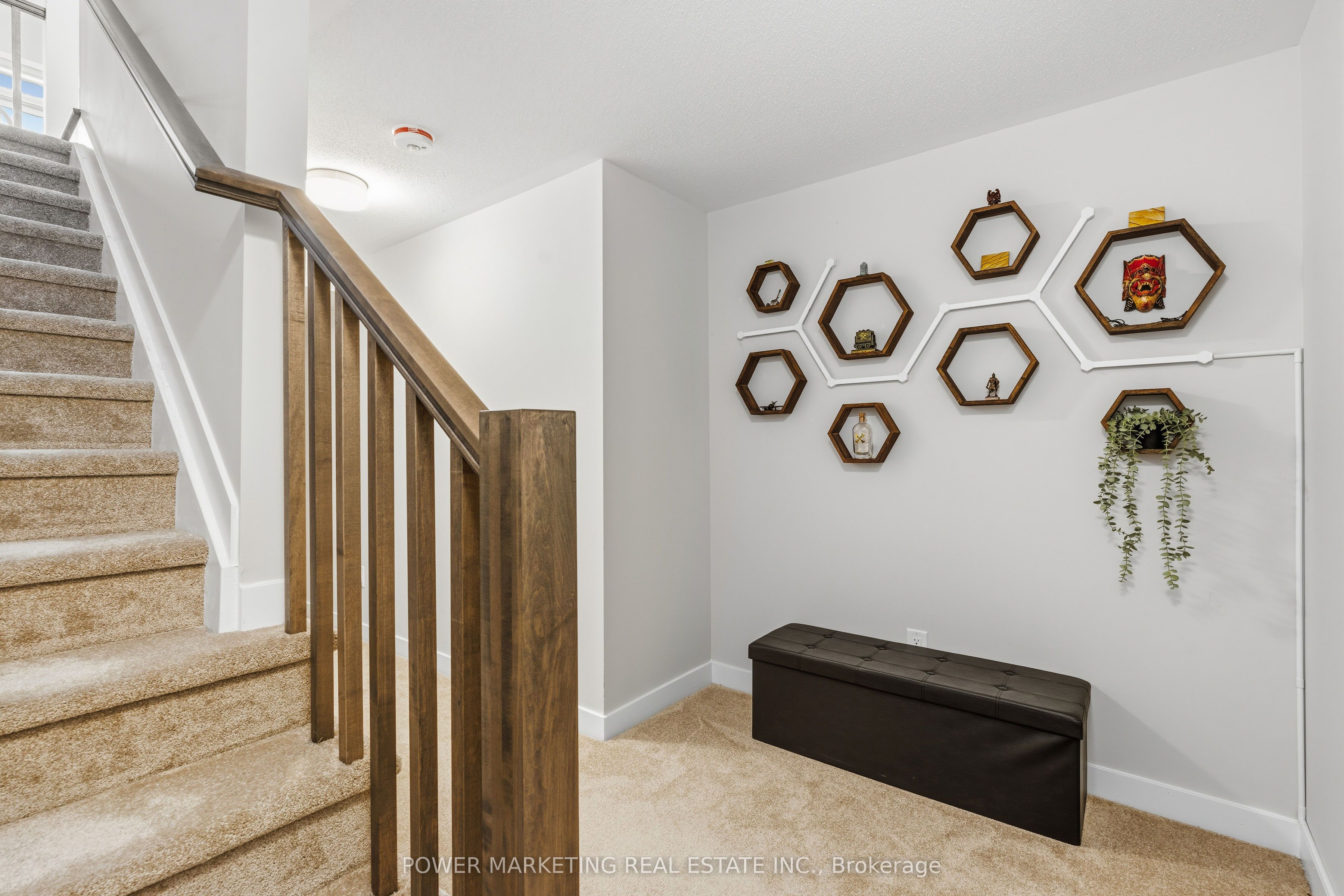 129 Hackamore Crescent Property Photo 27