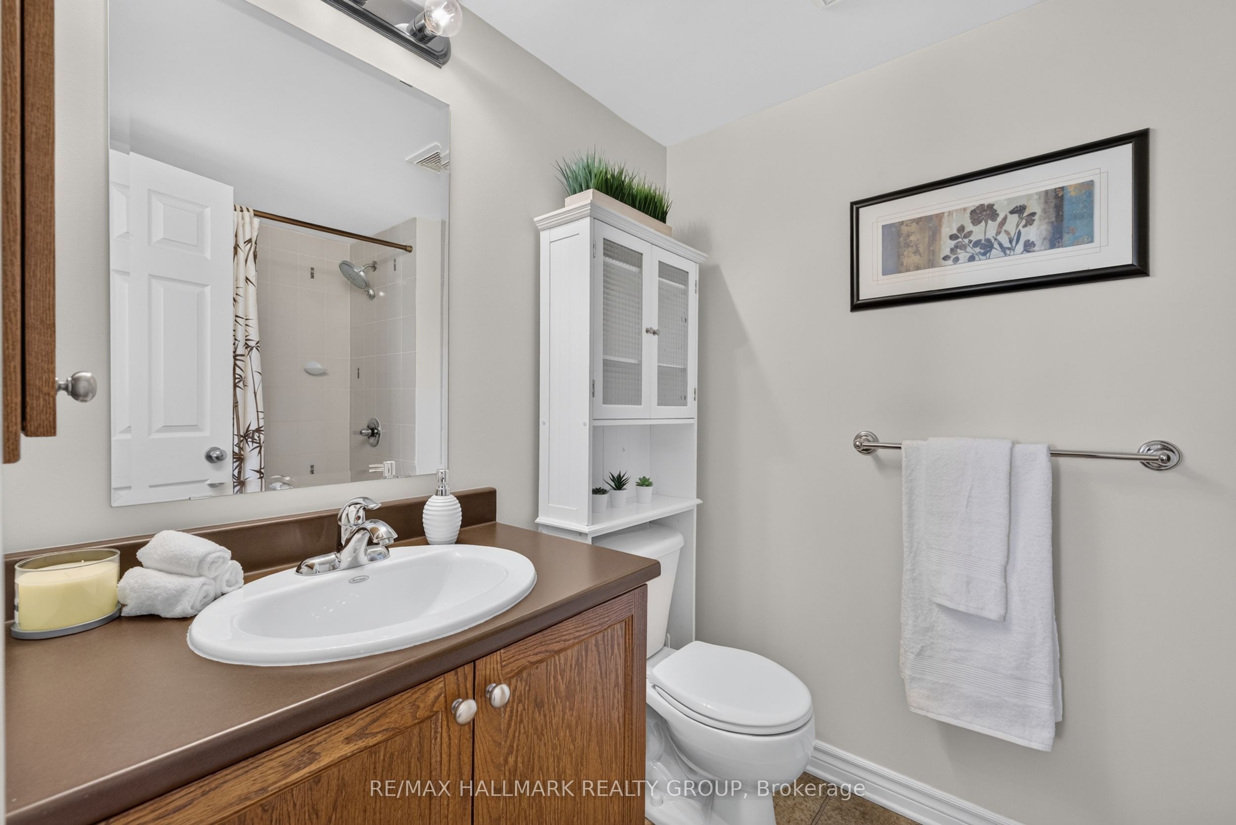 581 Lakeridge Drive 16 Property Photo 36