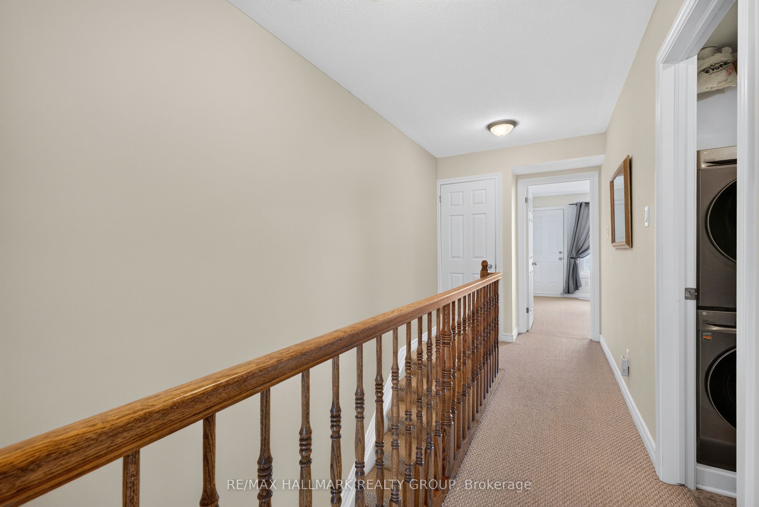 581 Lakeridge Drive 16 Property Photo 38