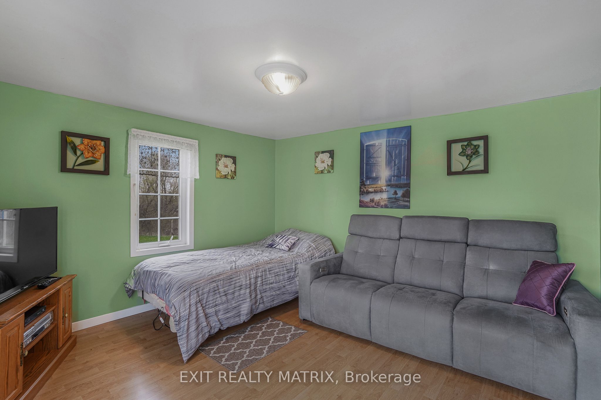 17 Dubois Street Property Photo 11