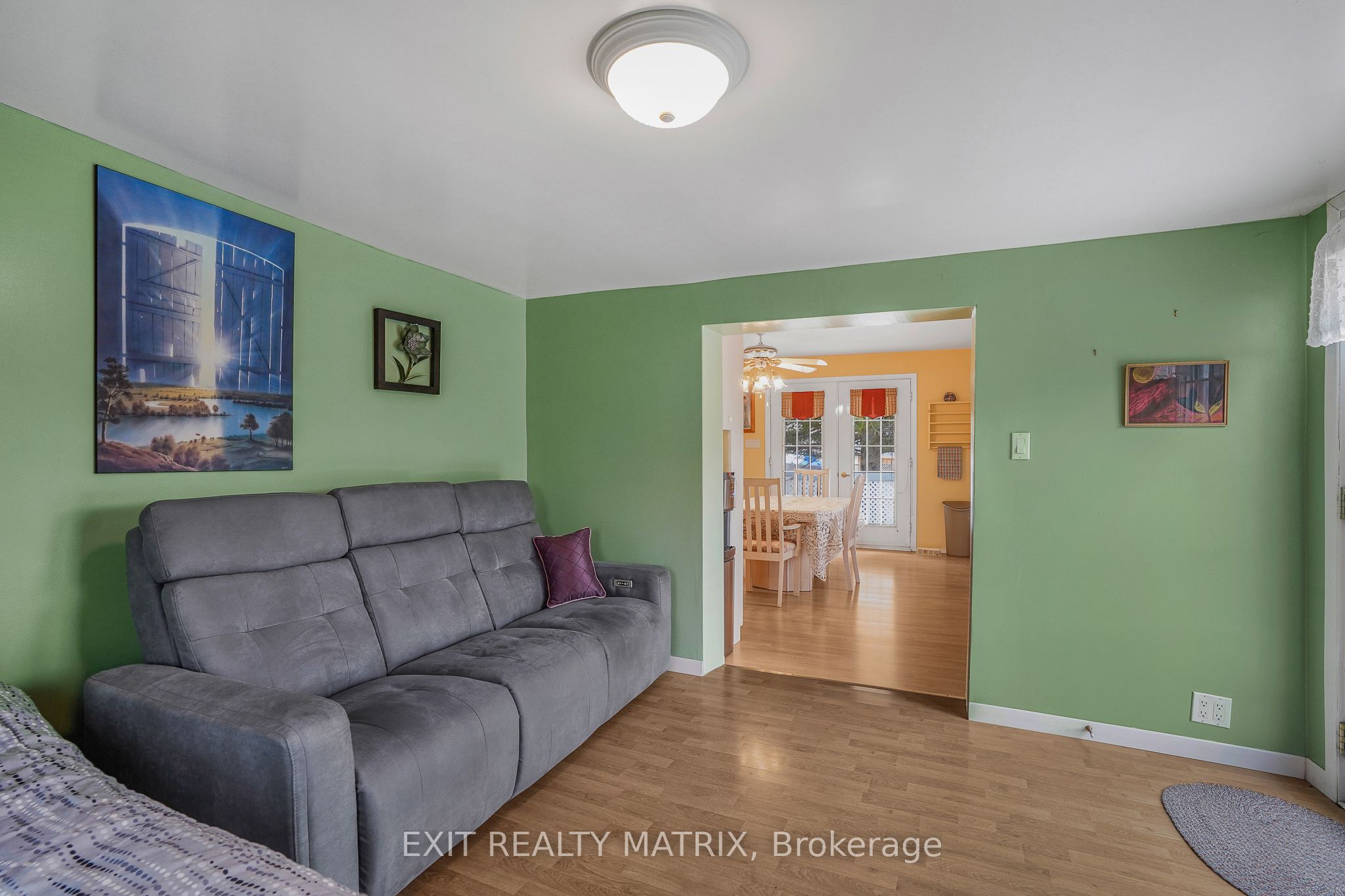 17 Dubois Street Property Photo 12