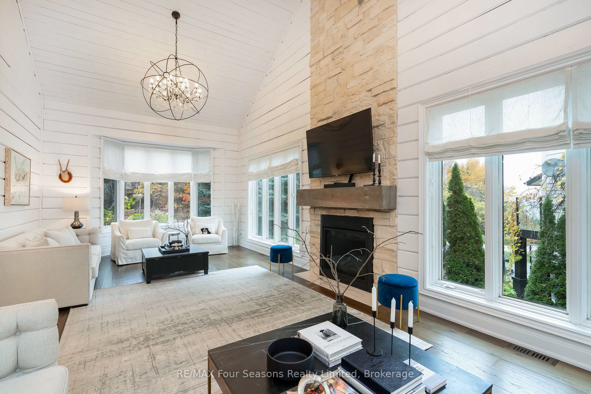 149 Aspen Way Property Photo 8