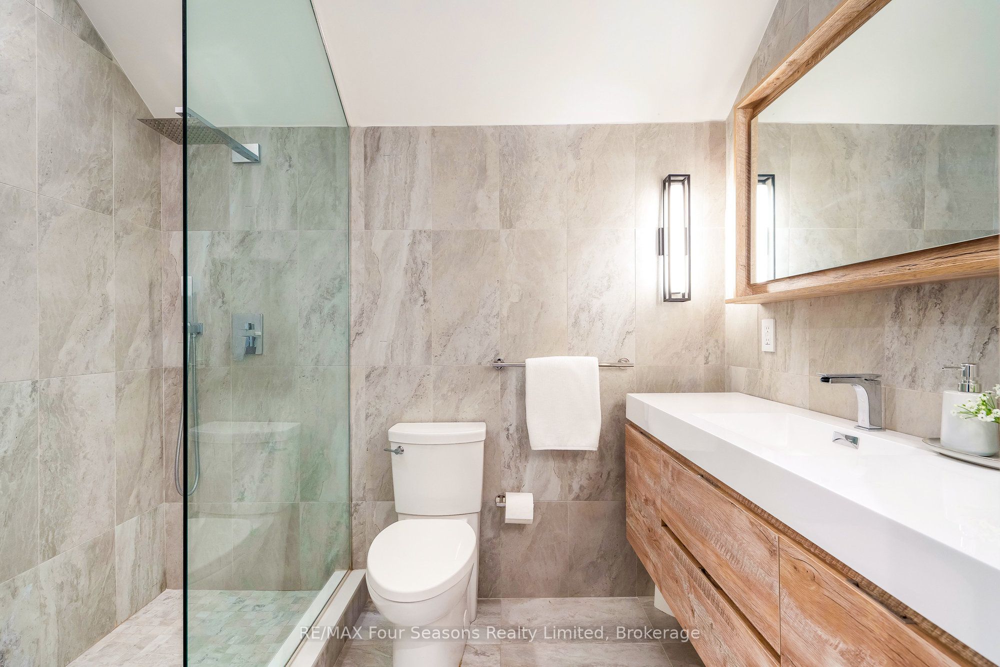 149 Aspen Way Property Photo 33