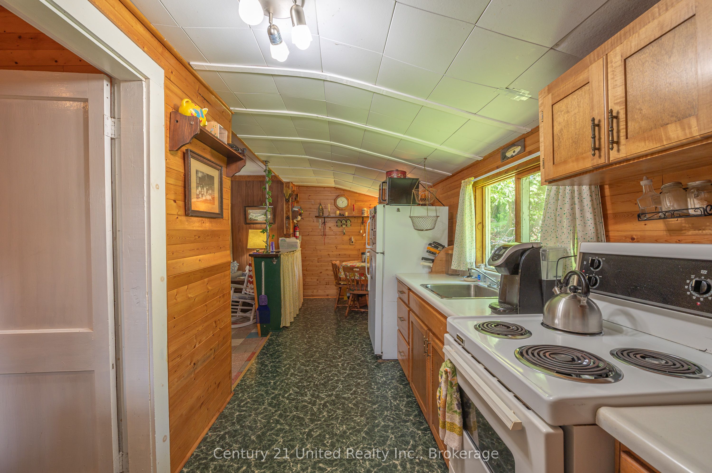 2418 Upper Chemung Drive Property Photo 6