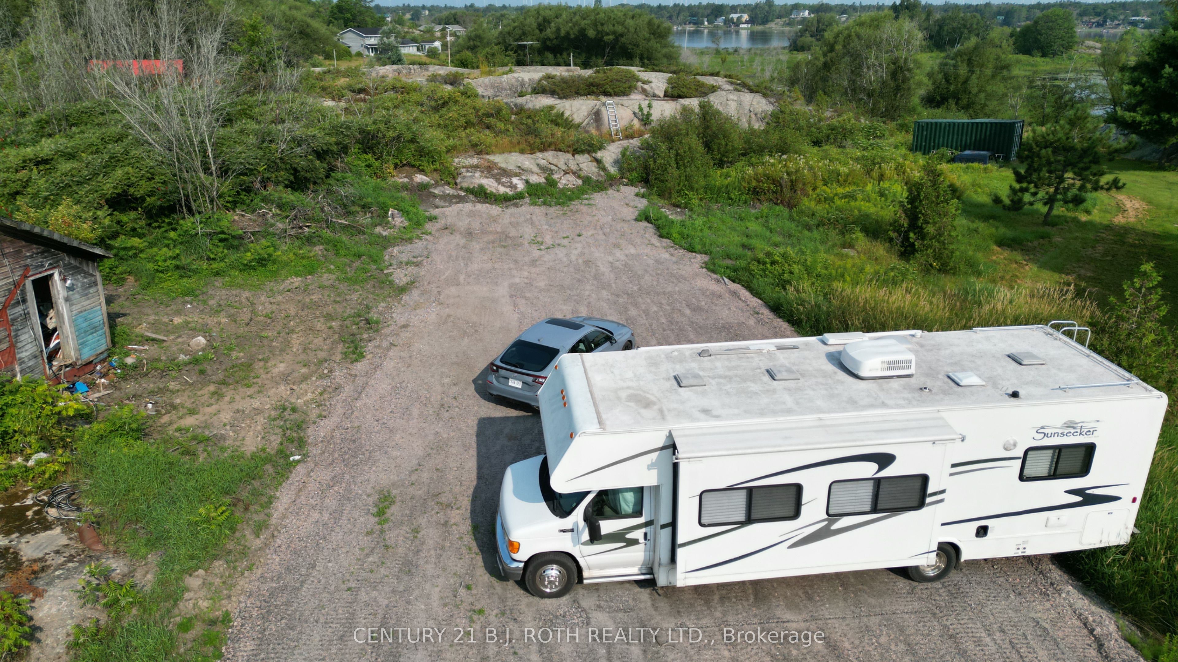5 Rosedale Avenue Property Photo 8