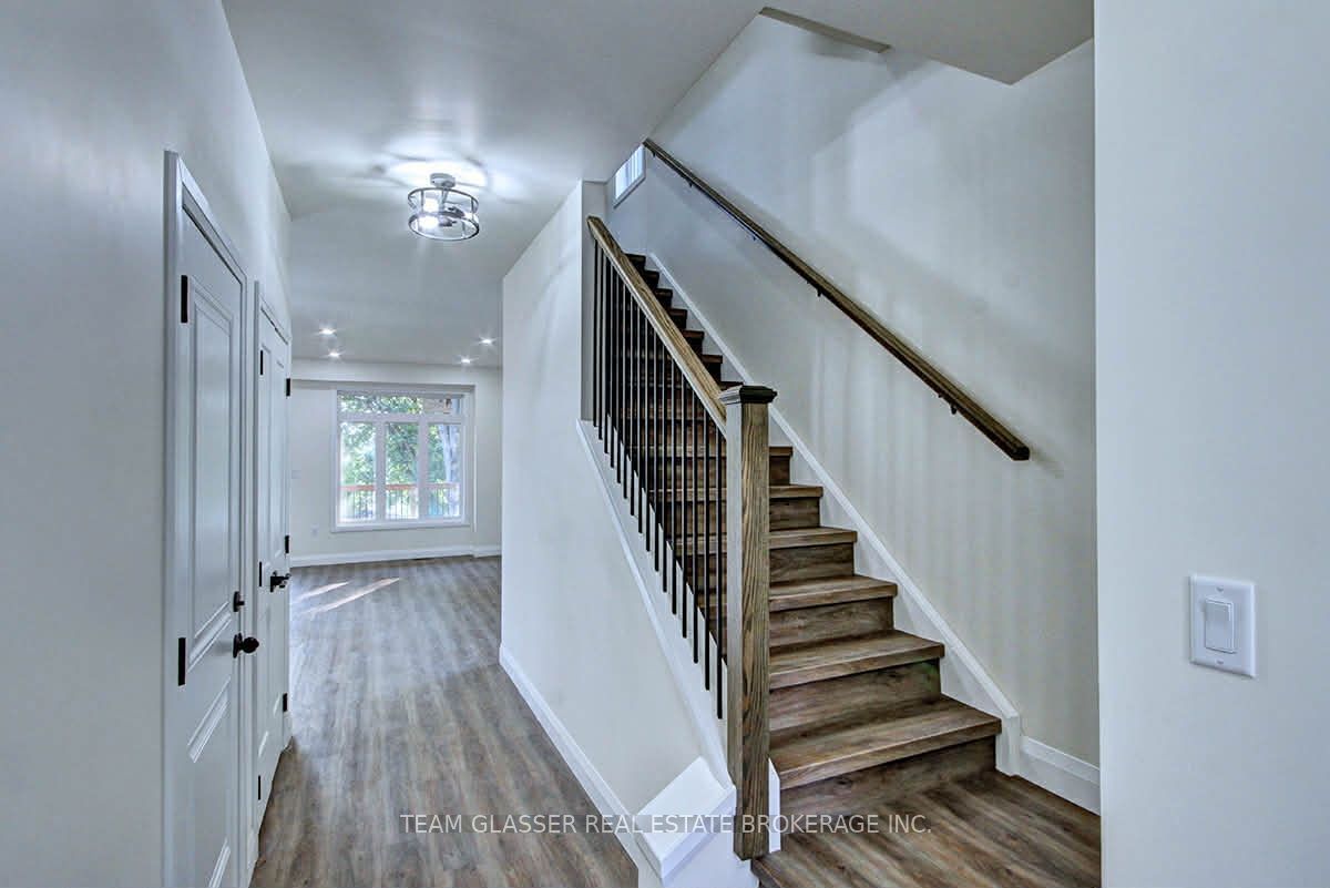 132 Dover Street Property Photo 4