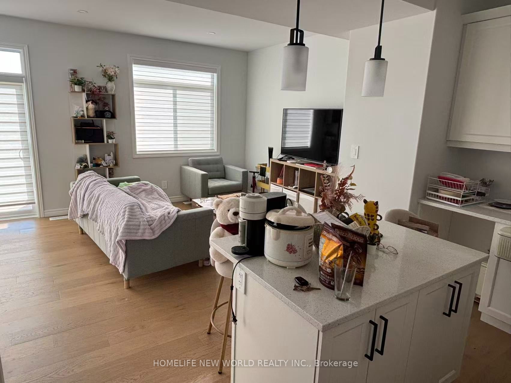 9 Otonabee Street Property Photo 2
