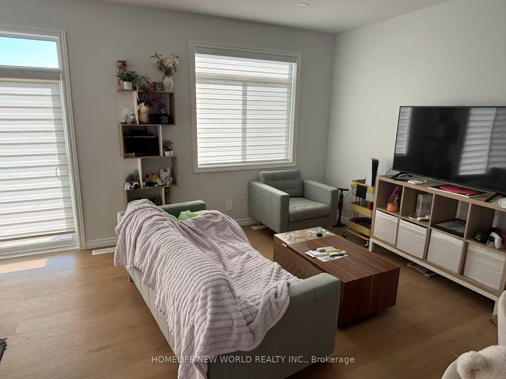 9 Otonabee Street Property Photo 4