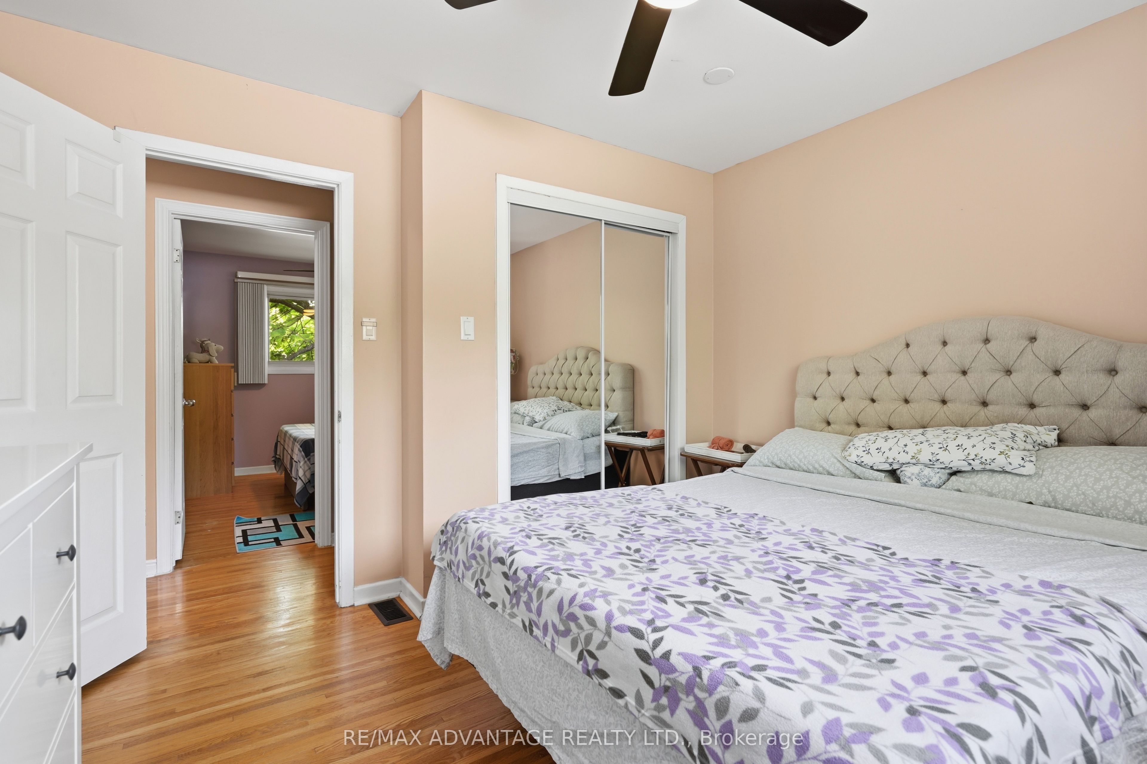 120 Champlain Crescent Property Photo 20