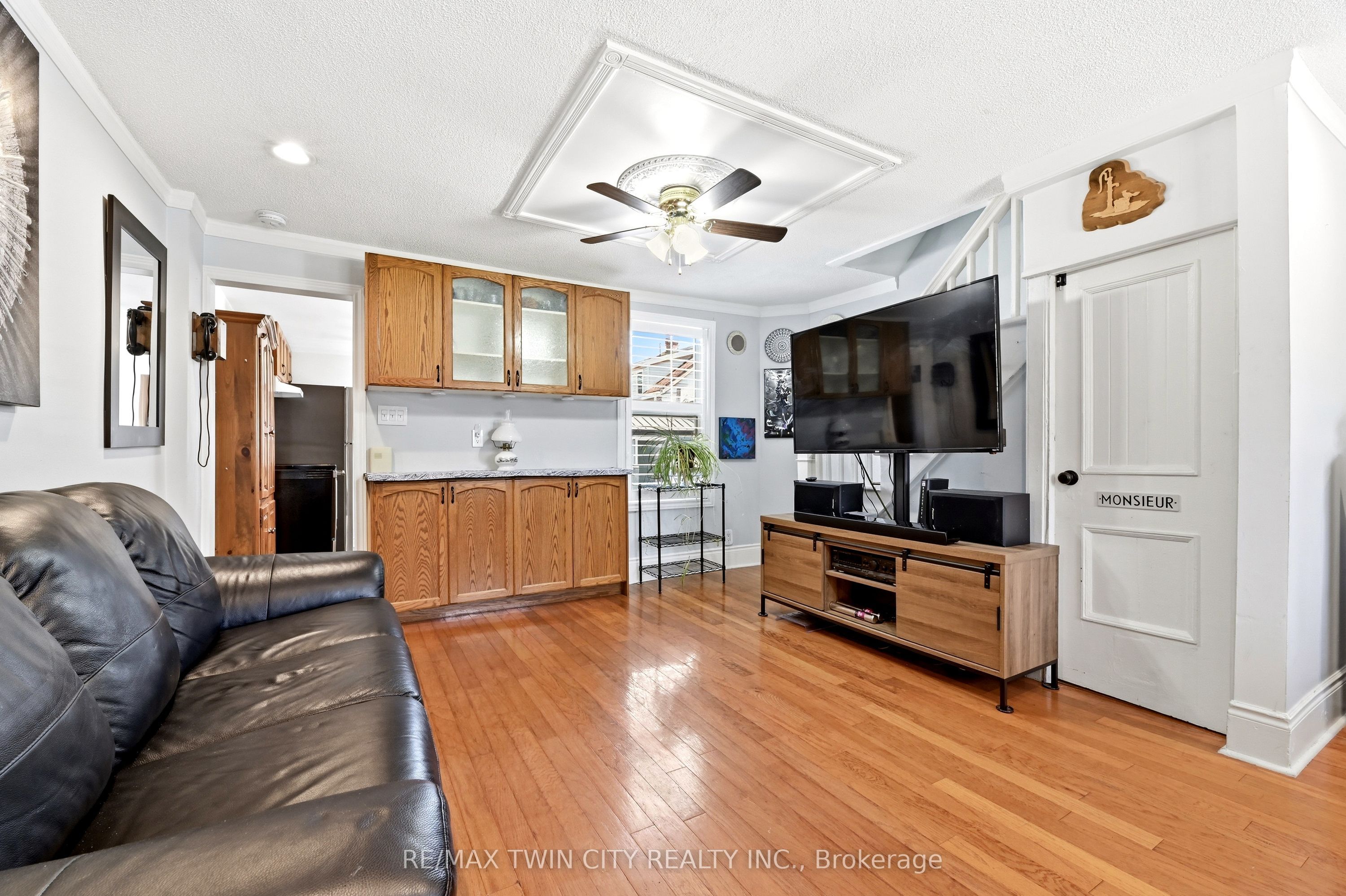 23 Britannia Avenue Property Photo 10