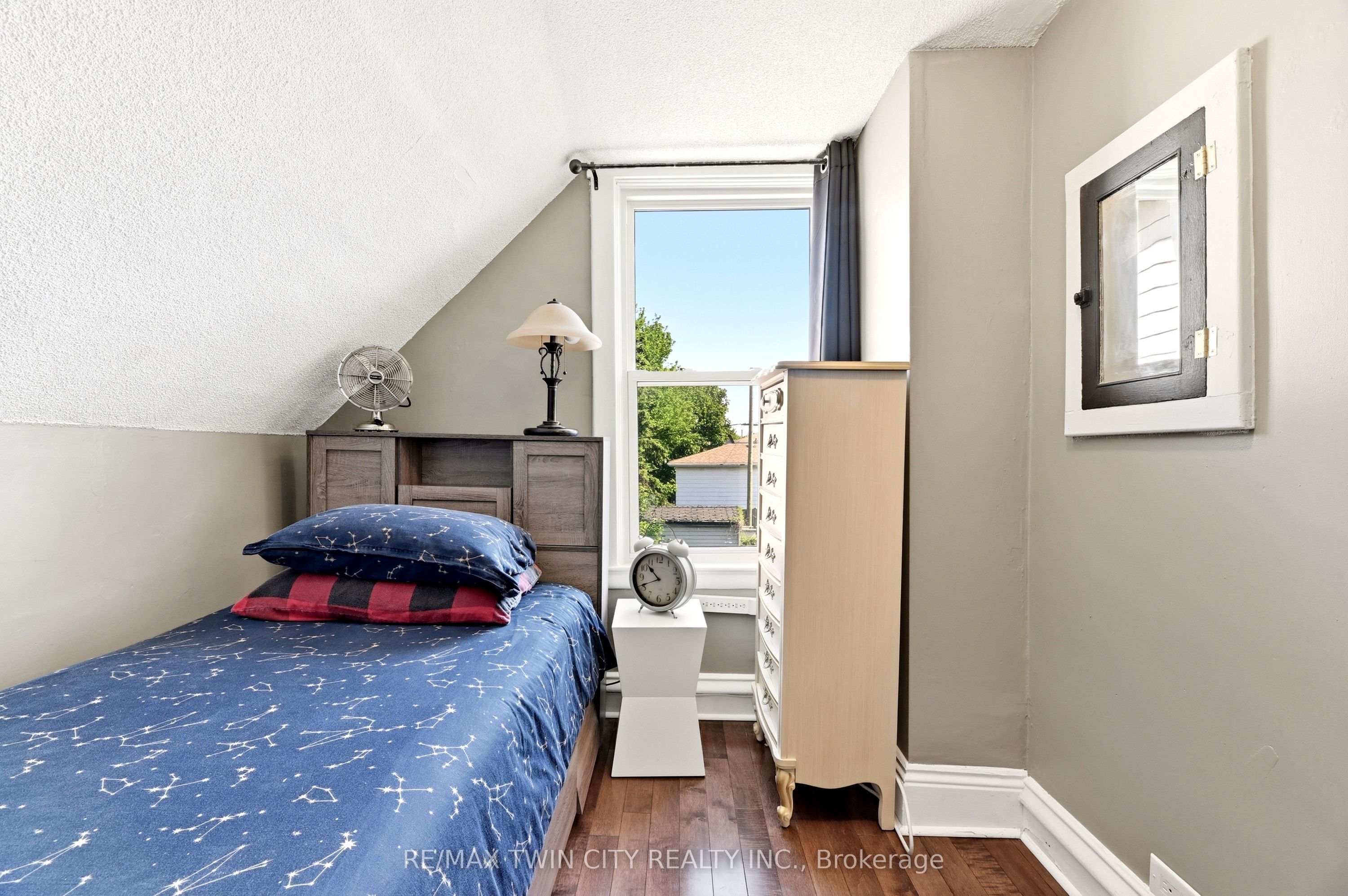 23 Britannia Avenue Property Photo 19