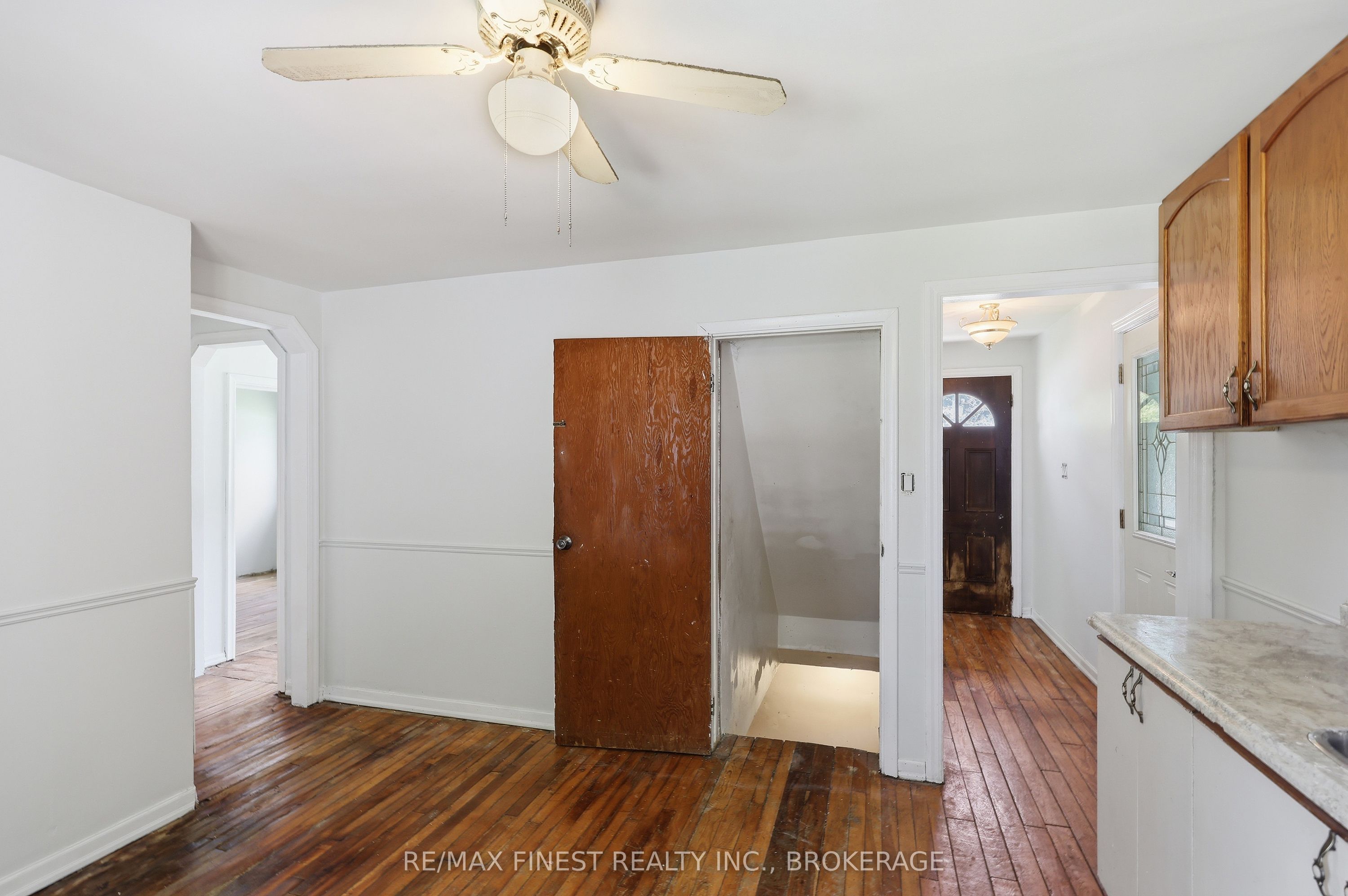 734 Portsmouth Avenue Property Photo 10