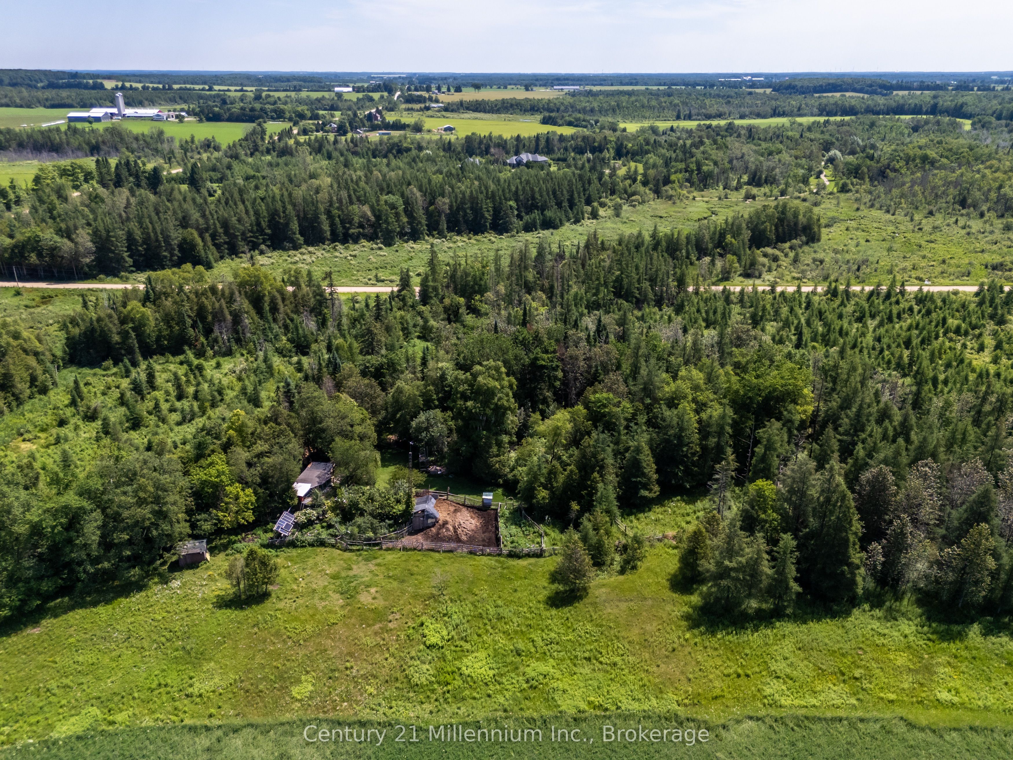 612608 Sideroad 61 Property Photo 35