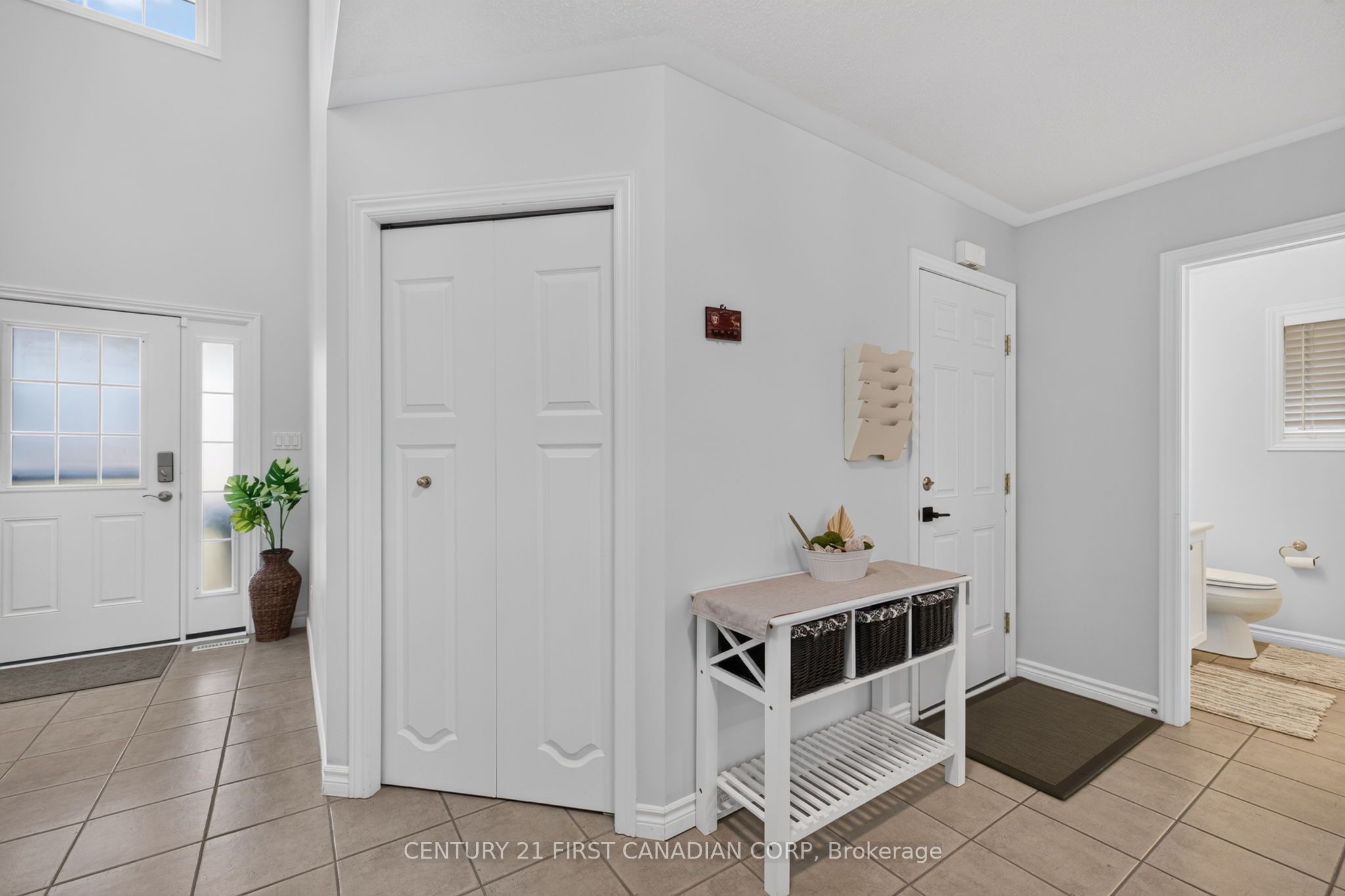 1213 Smither Road Property Photo 7