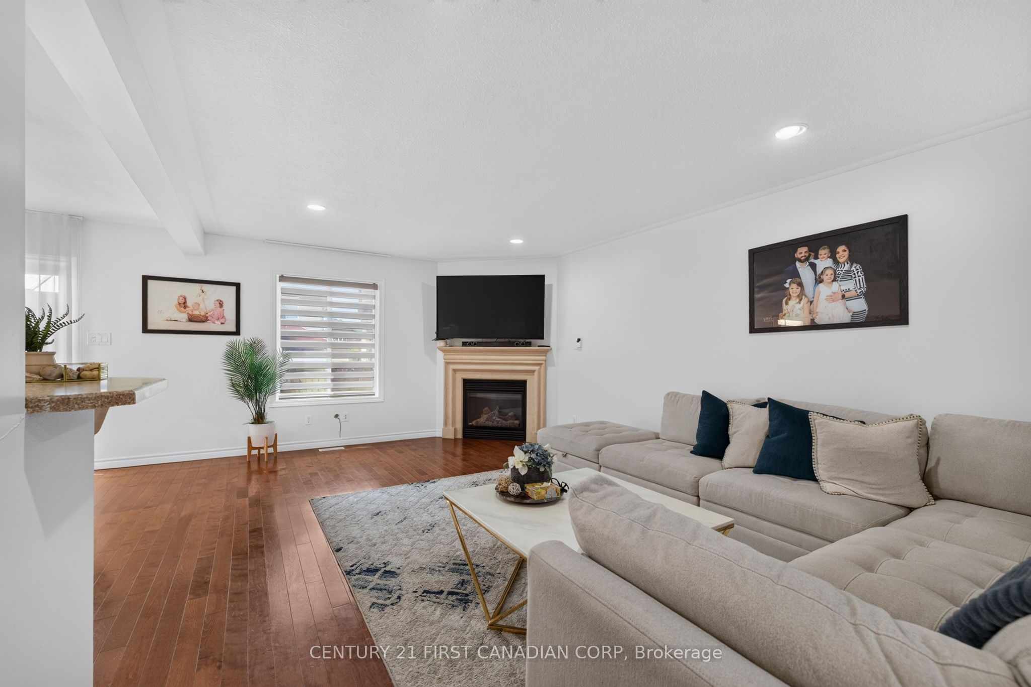 1213 Smither Road Property Photo 9