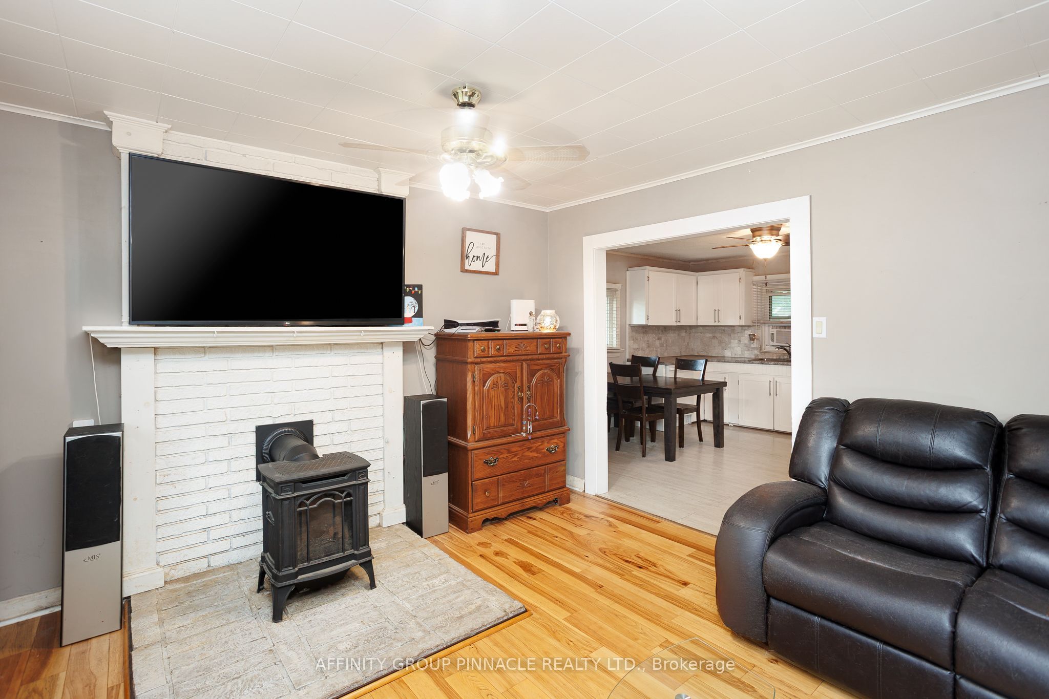 35 Clifton Street Property Photo 10