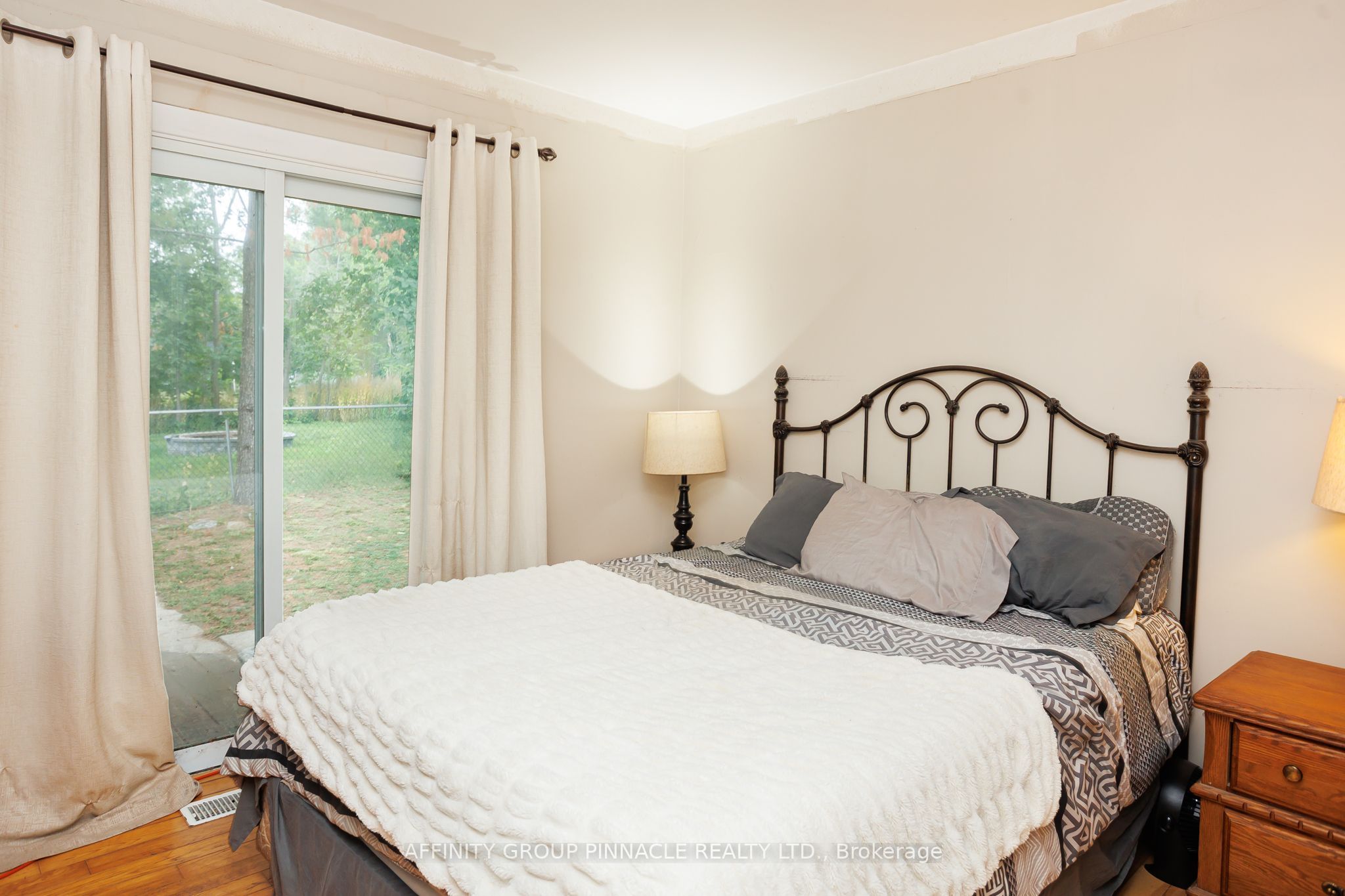 35 Clifton Street Property Photo 15