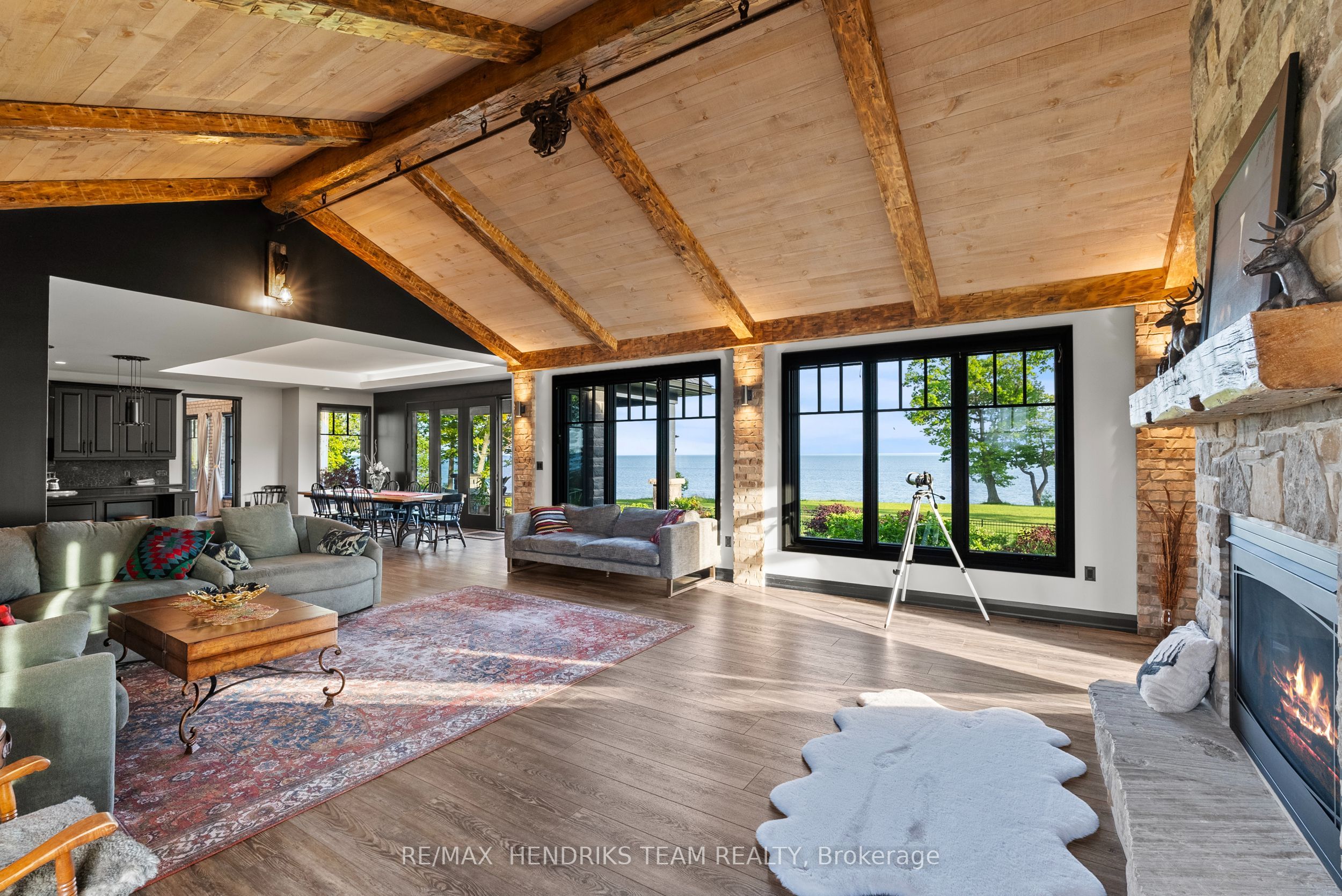 515 Sandy Bay Road Property Photo 14
