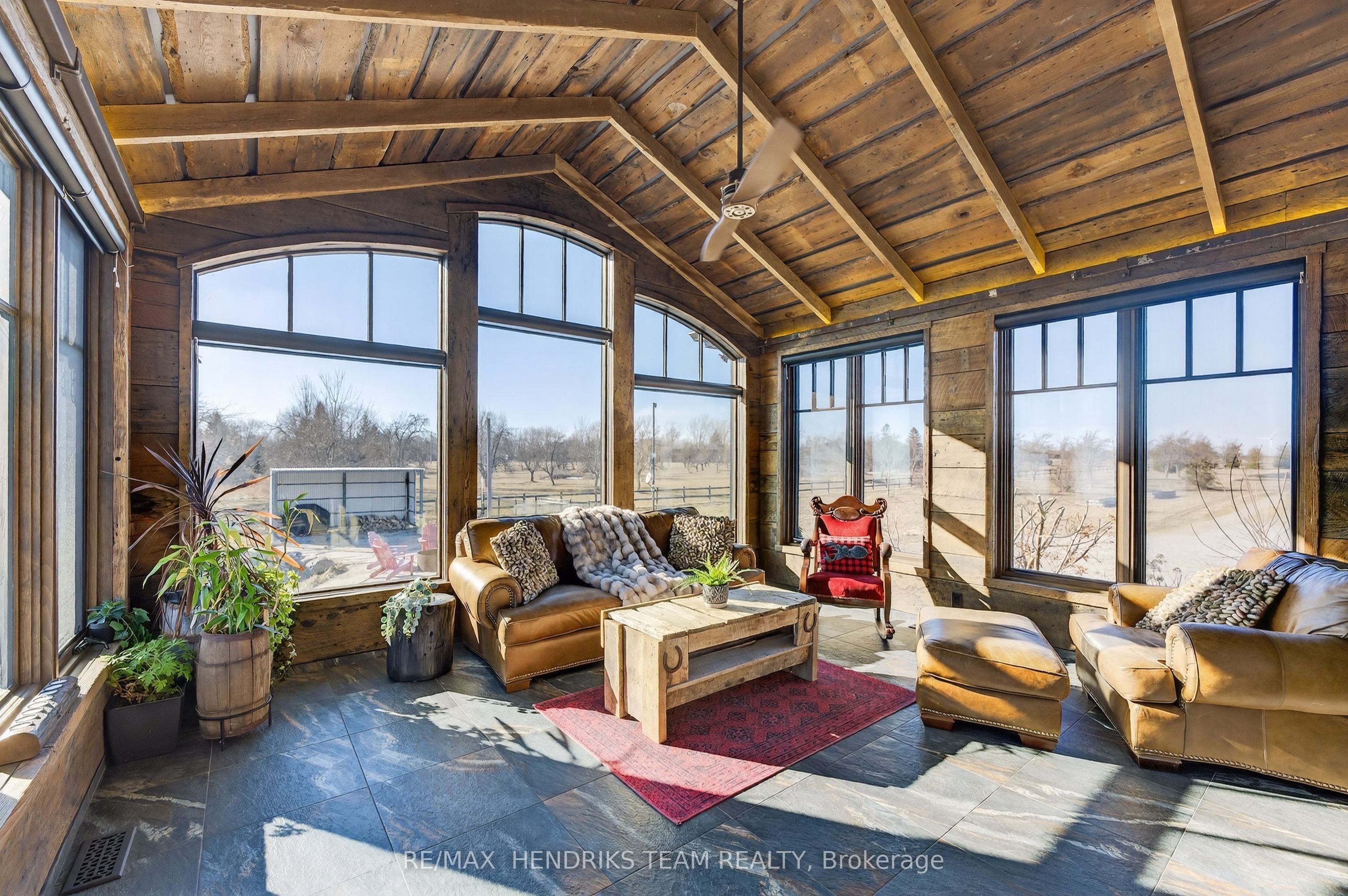 515 Sandy Bay Road Property Photo 16