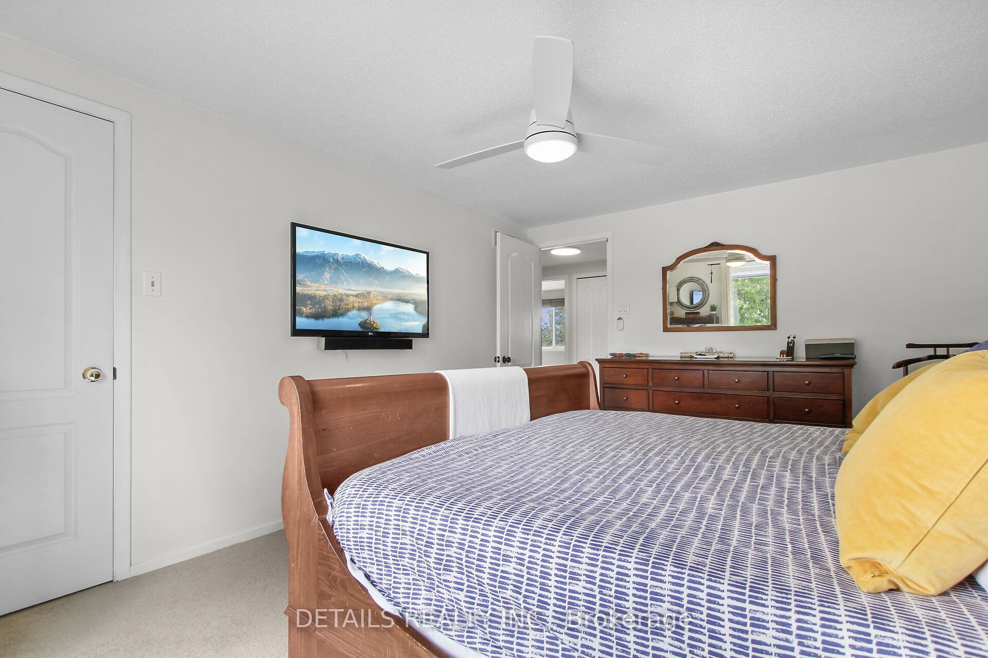 41 Rickey Place Property Photo 26